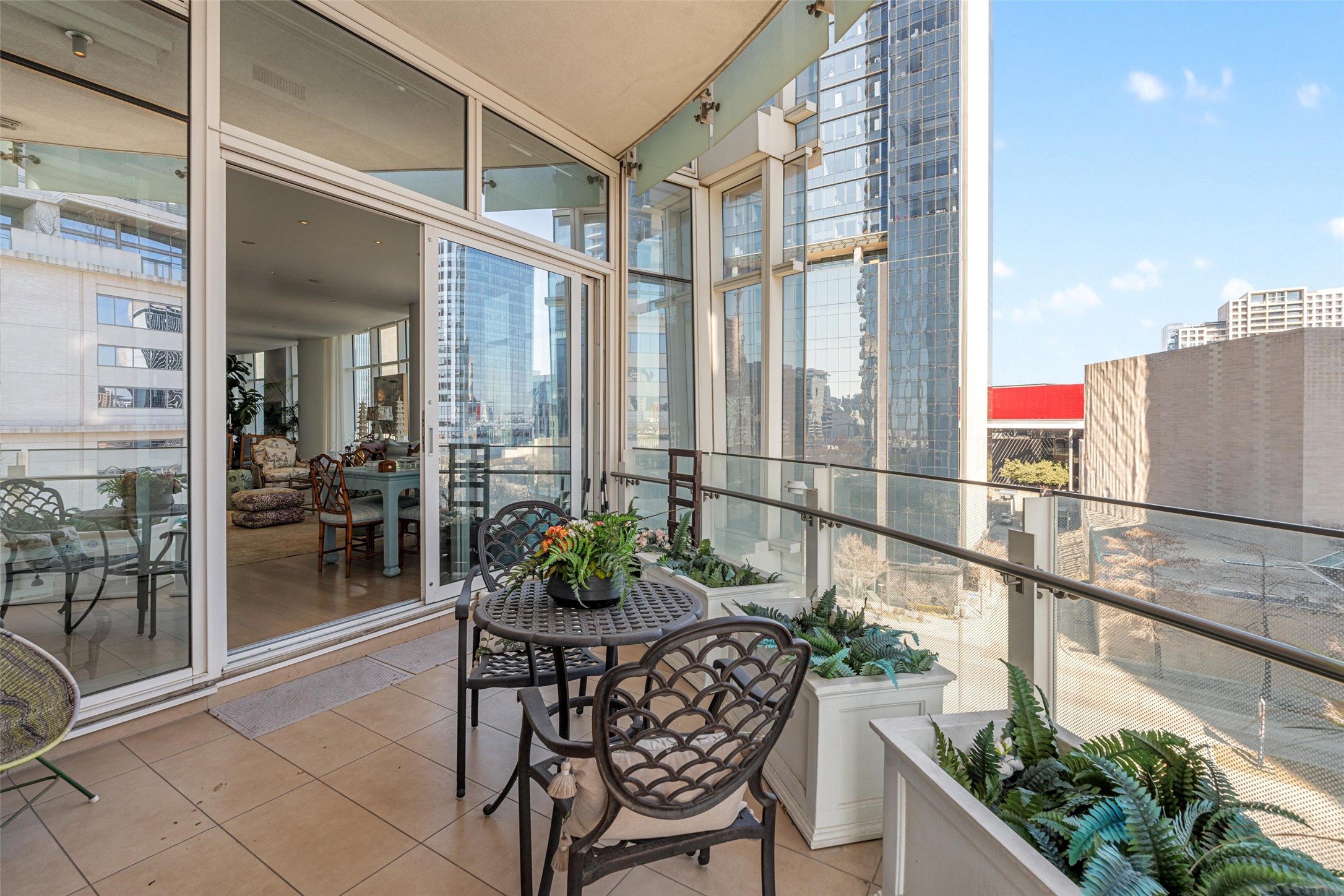 1918 Olive Street 502