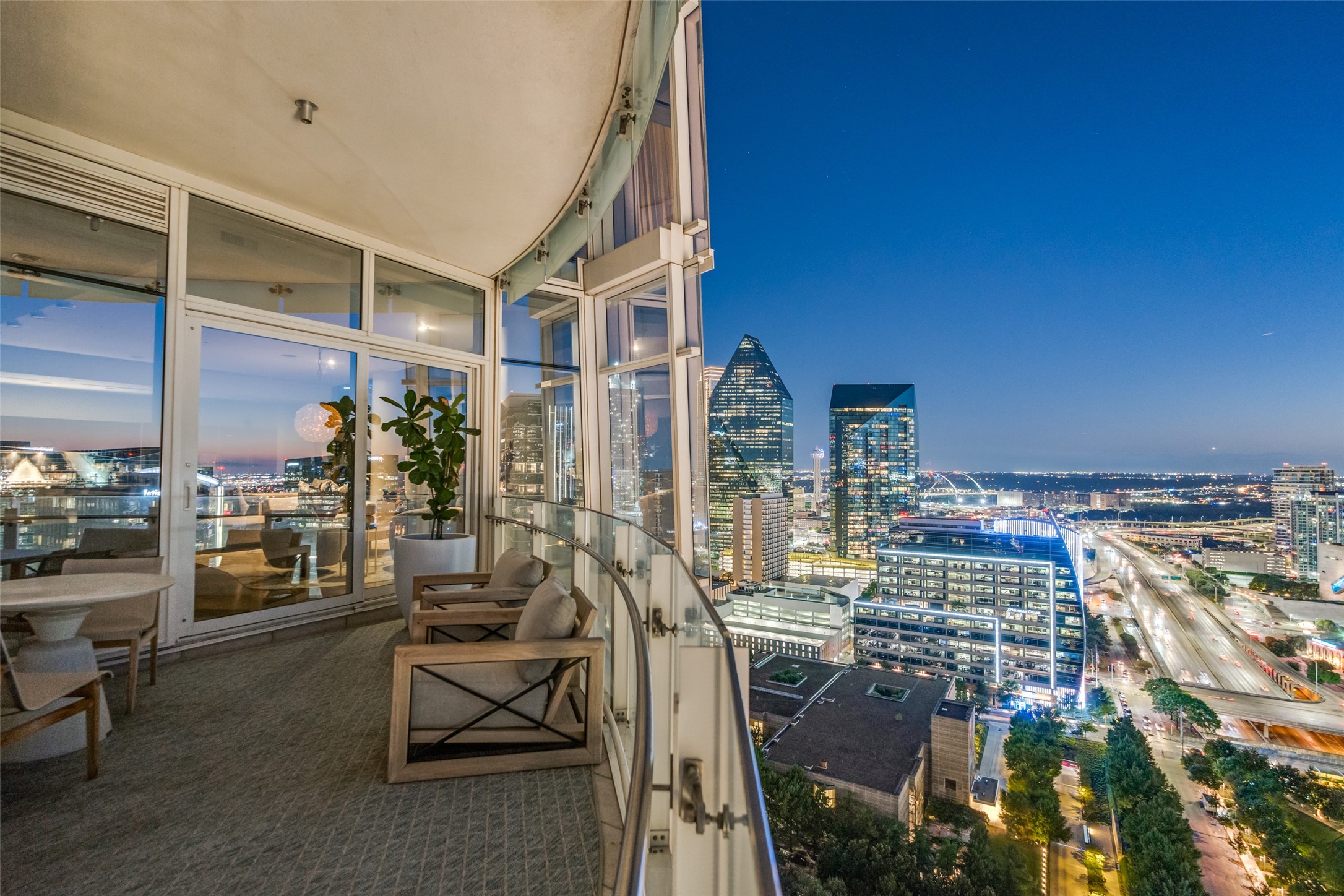 1918 Olive Street 2401
