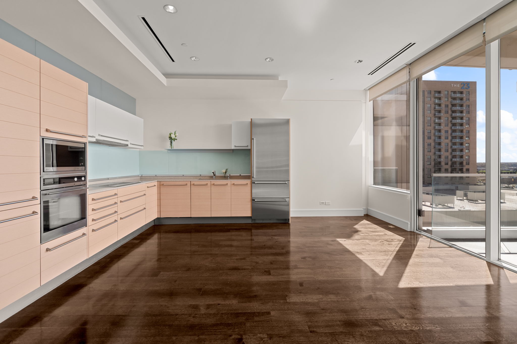2408 Victory Park Lane 1131