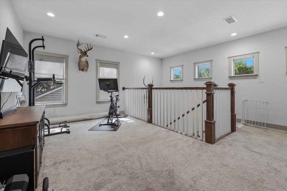 3328 W 5th Street