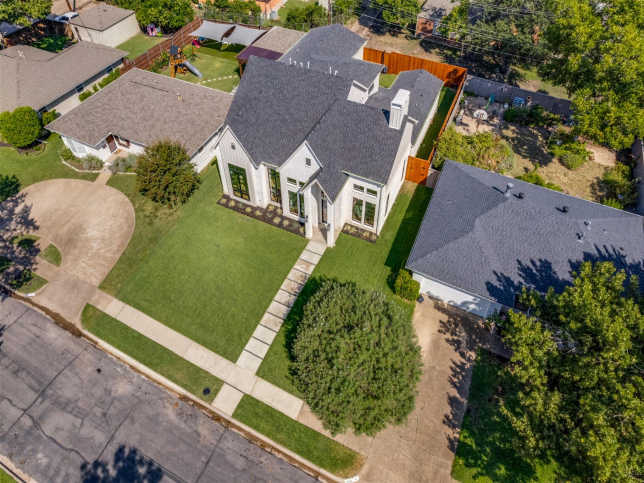 10641 Larchfield Lane