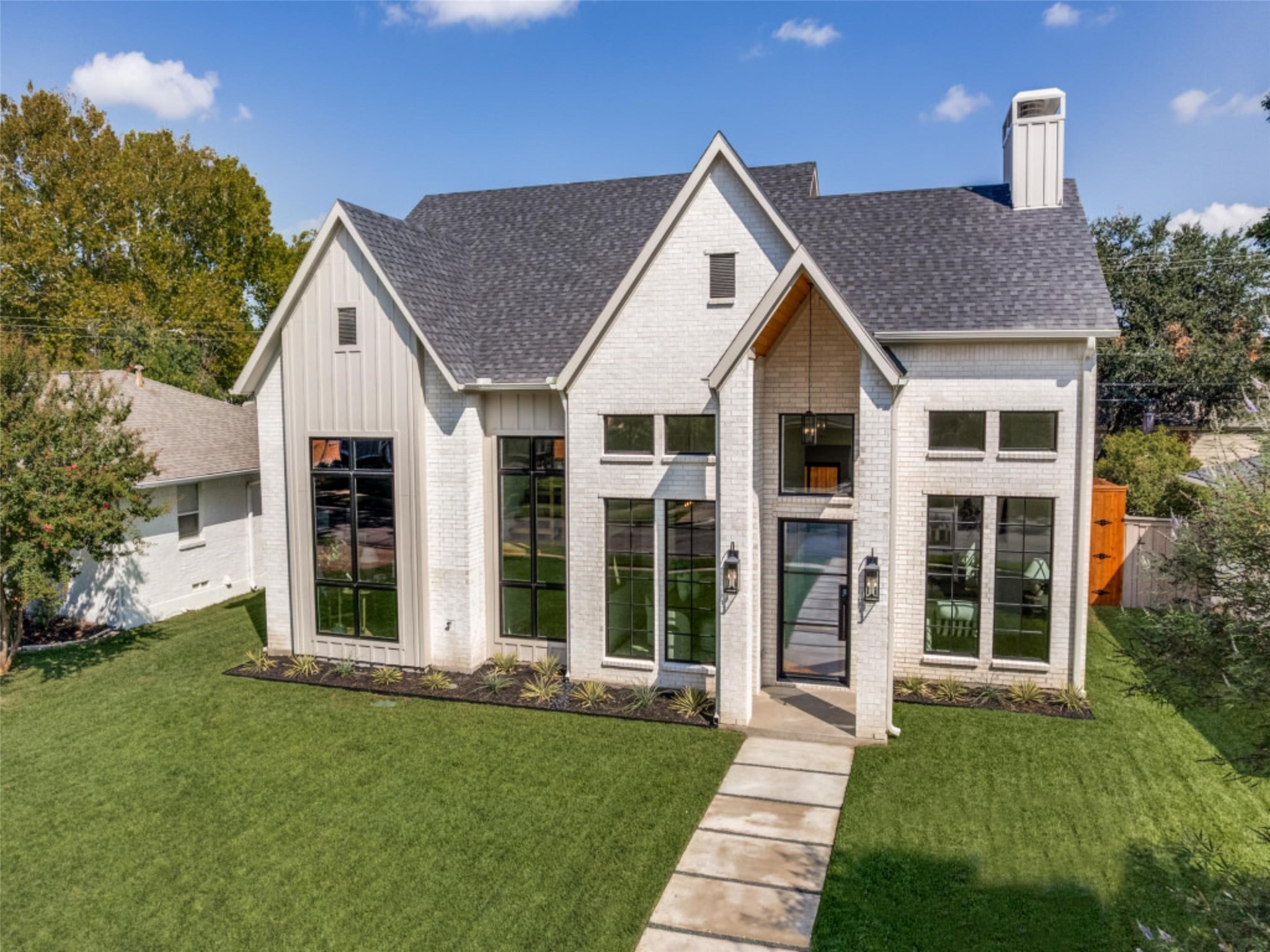 10641 Larchfield Lane