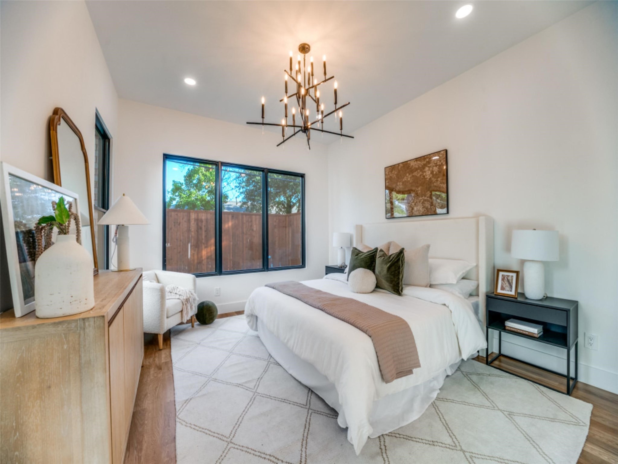 10641 Larchfield Lane
