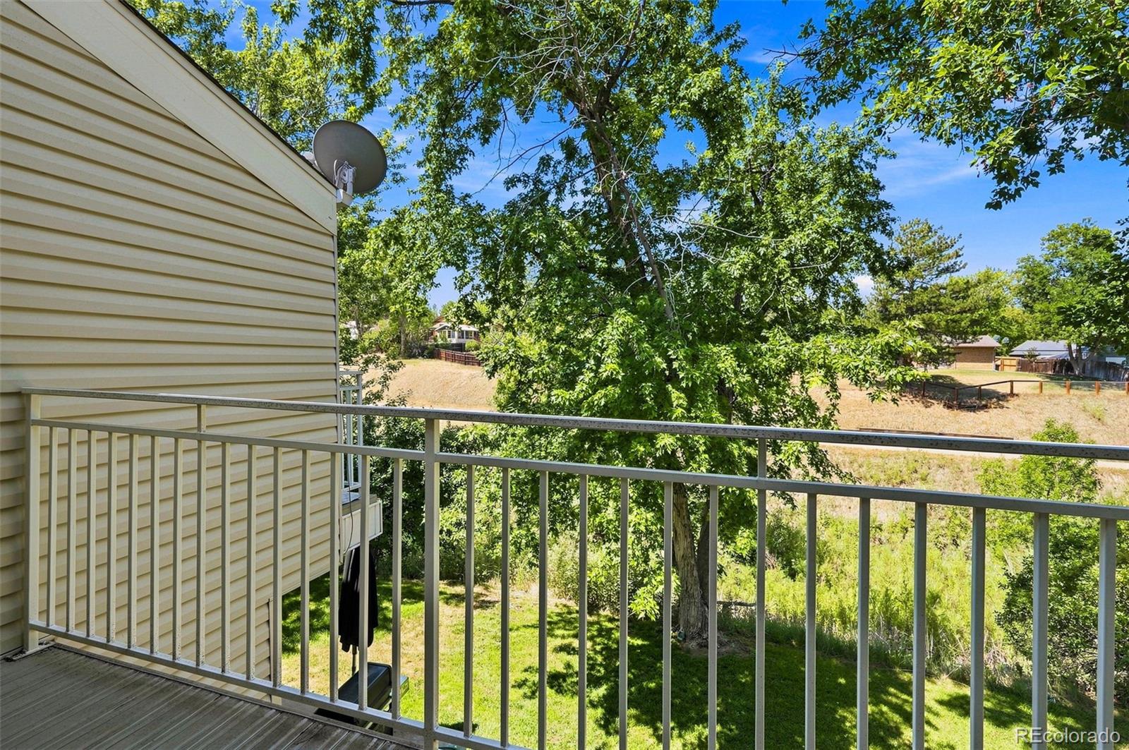 4268 E Maplewood Way