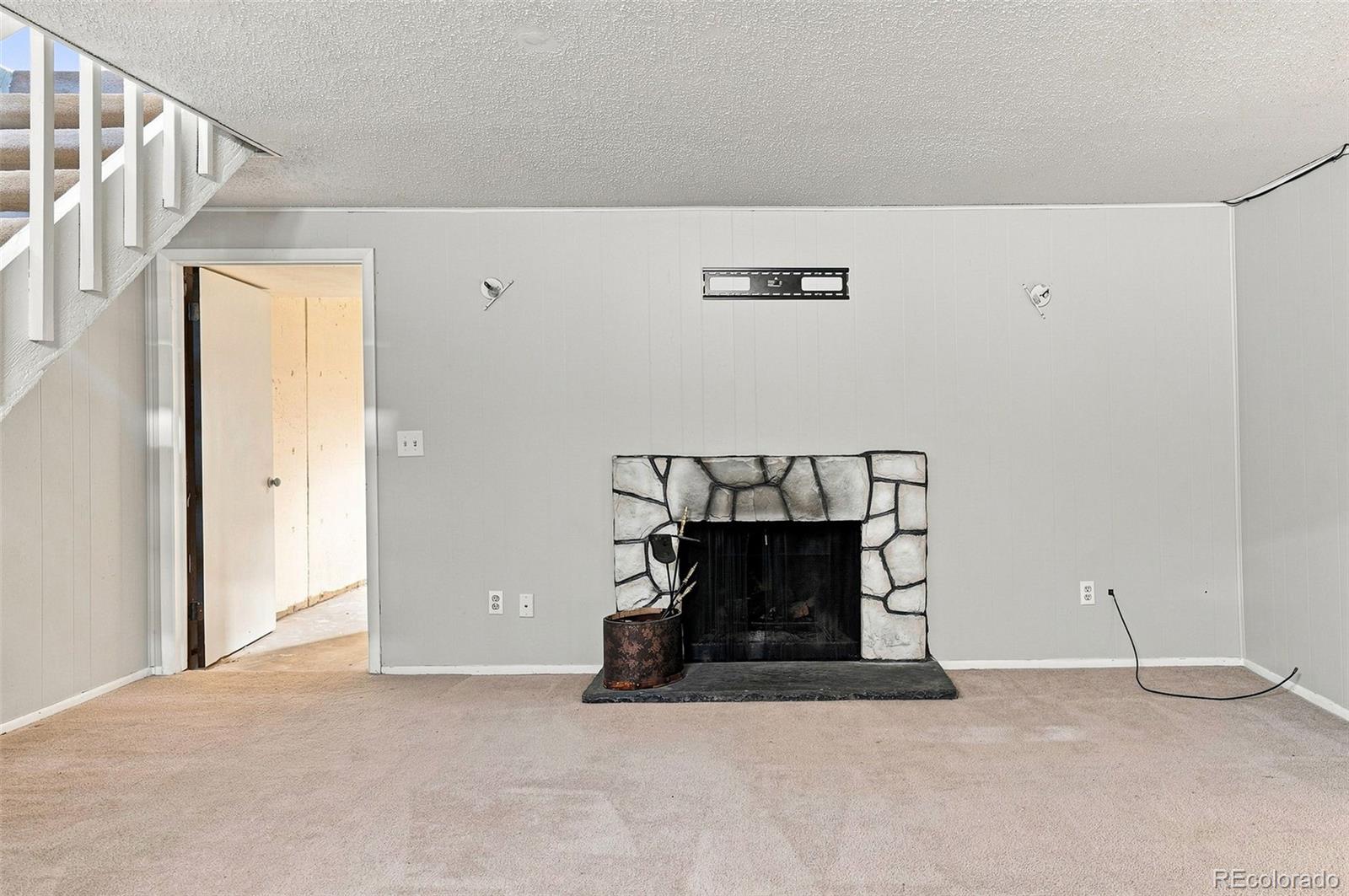 4268 E Maplewood Way