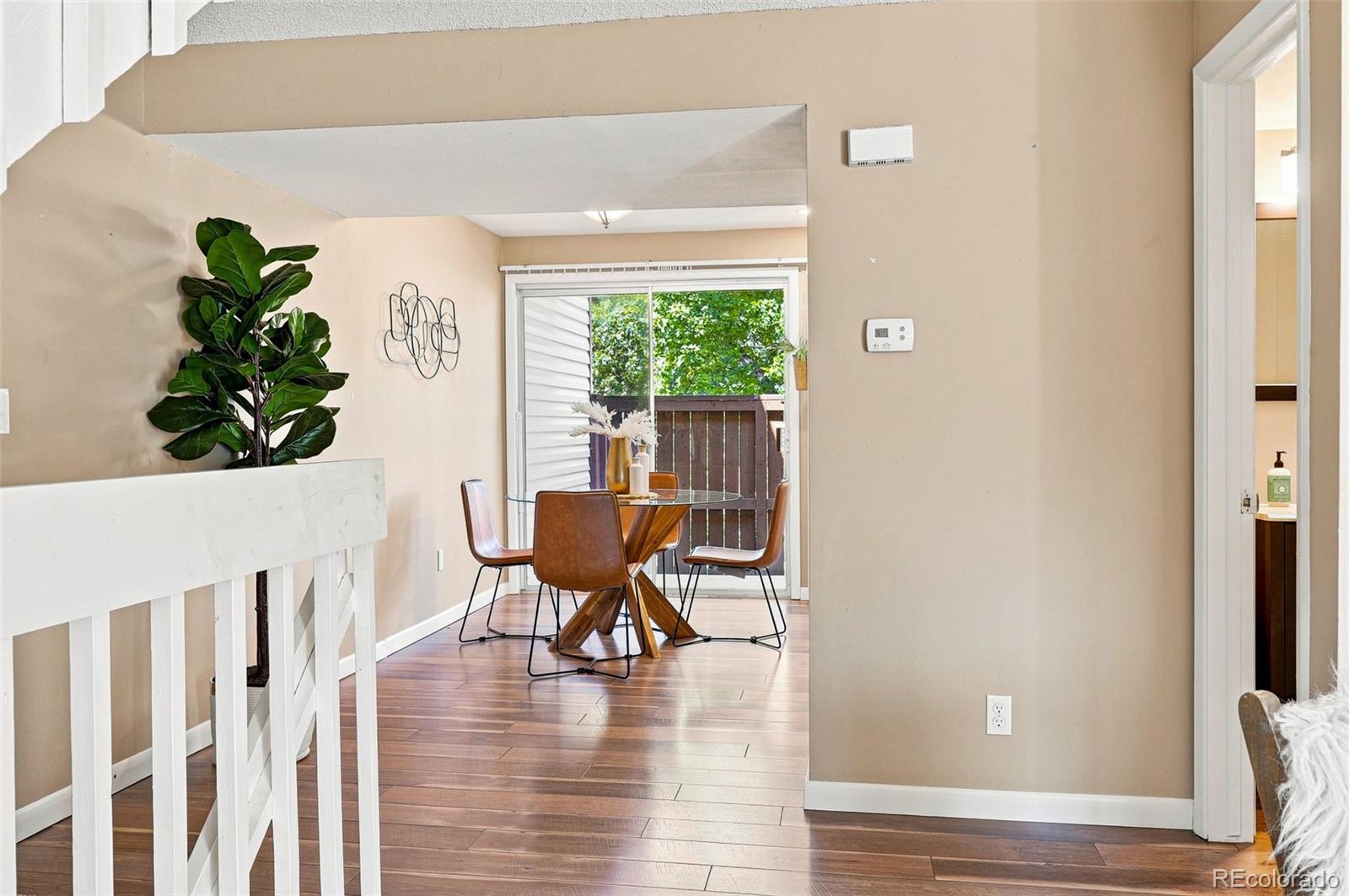 4268 E Maplewood Way
