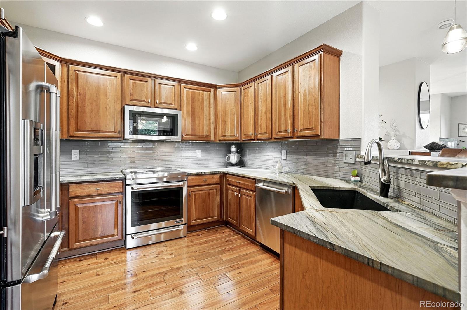 681 W Burgundy A Street Unit: A