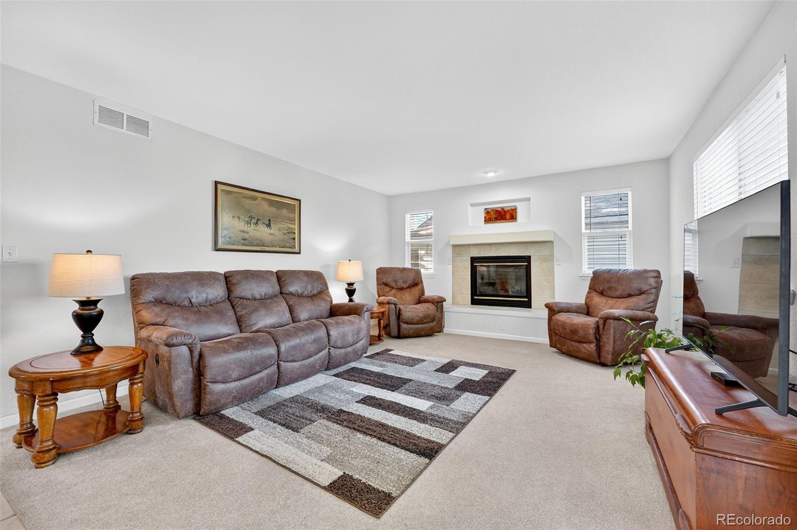 5918 Dunraven Way