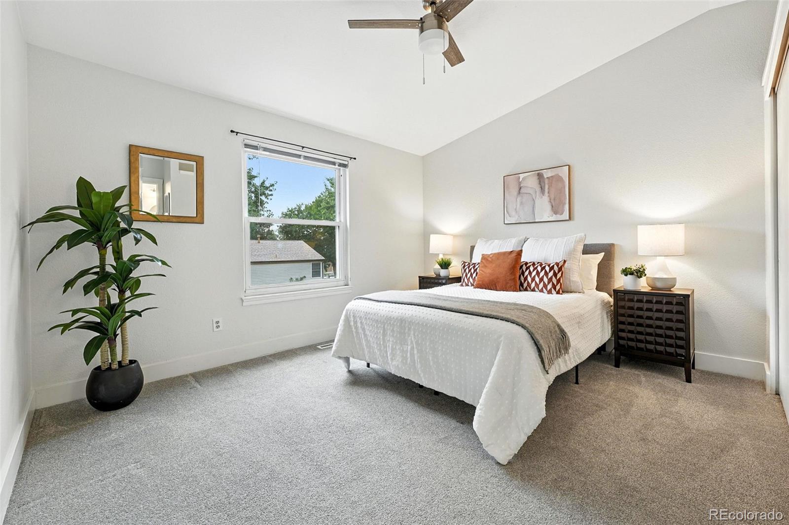 5317 S Truckee Court