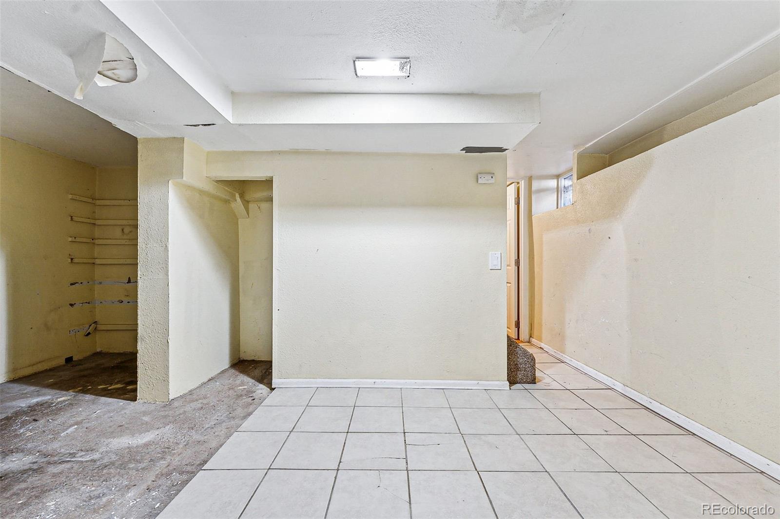 6631 E 77th Place
