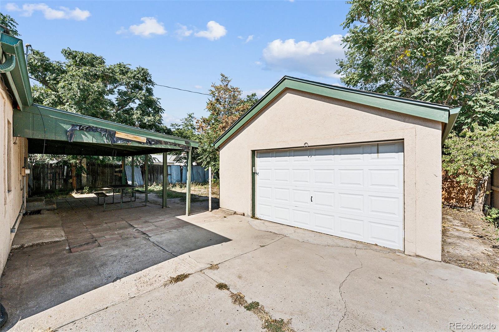 6631 E 77th Place