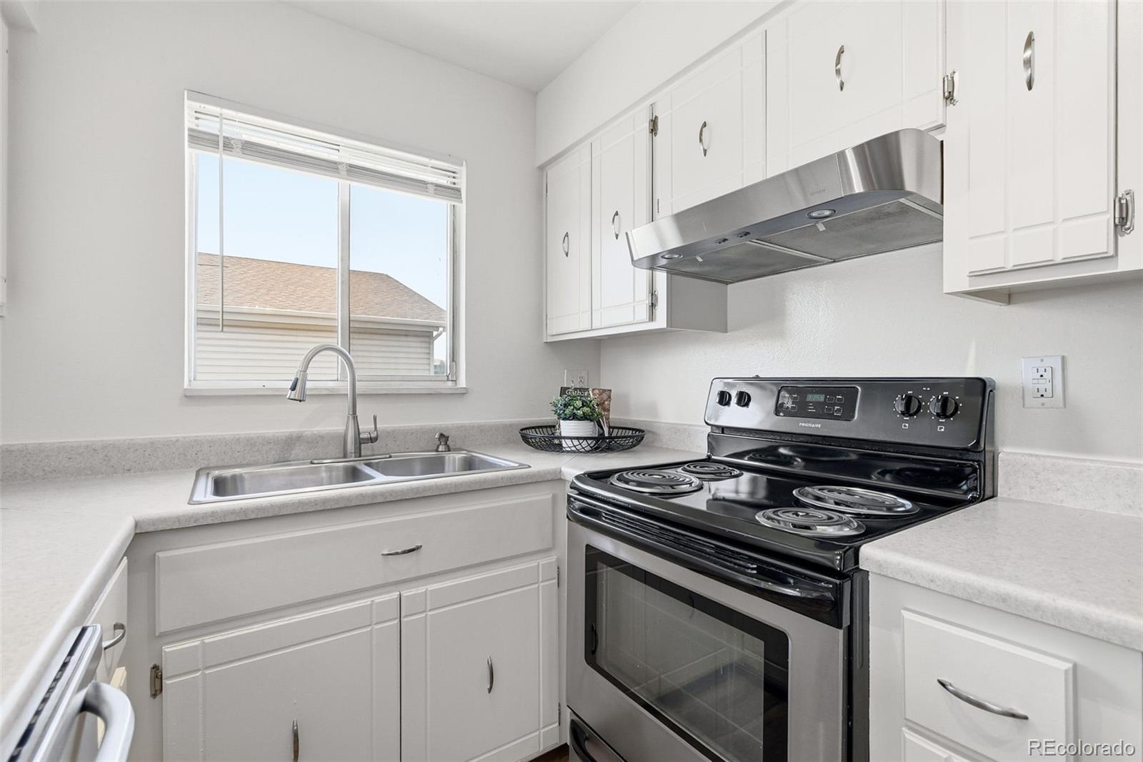 3355 S Flower Street Unit: 96