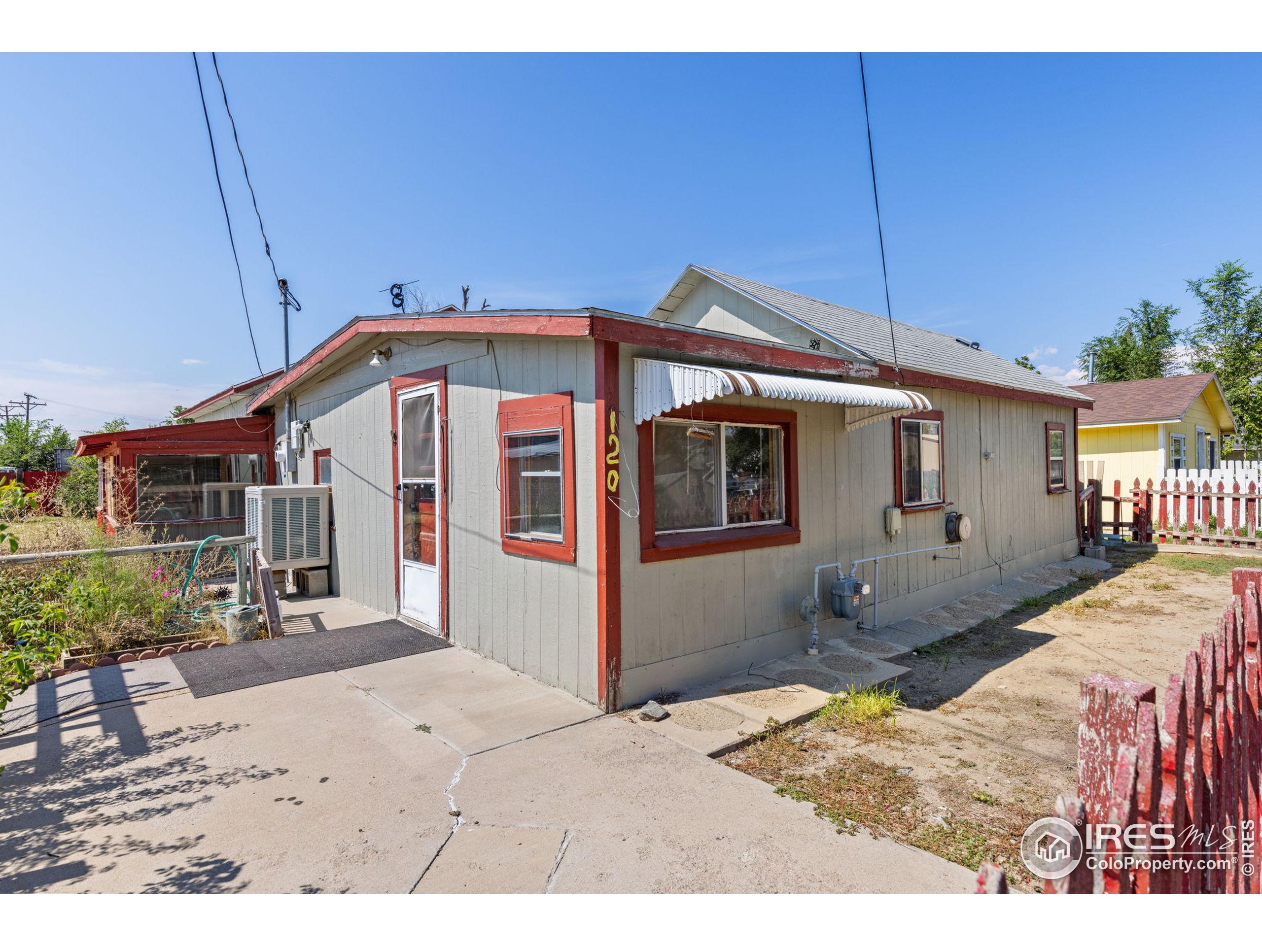 120 Jordan Pl