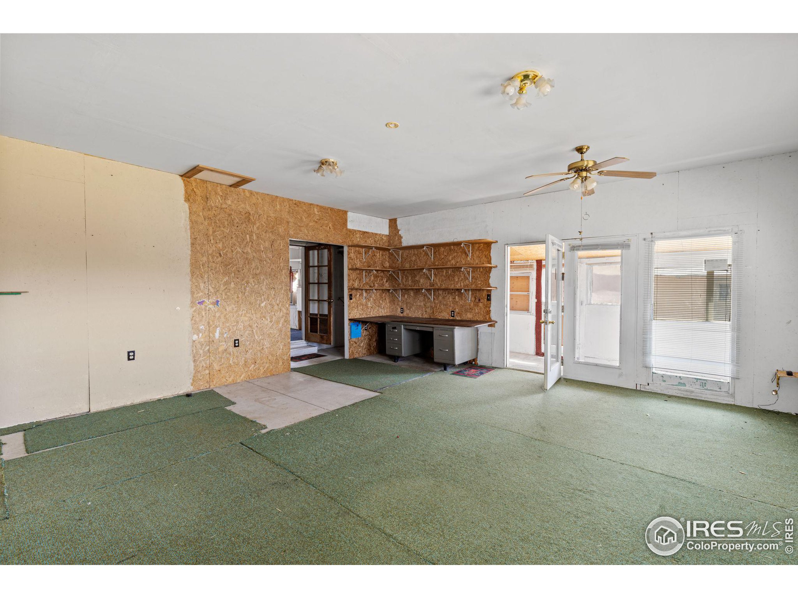 120 Jordan Pl