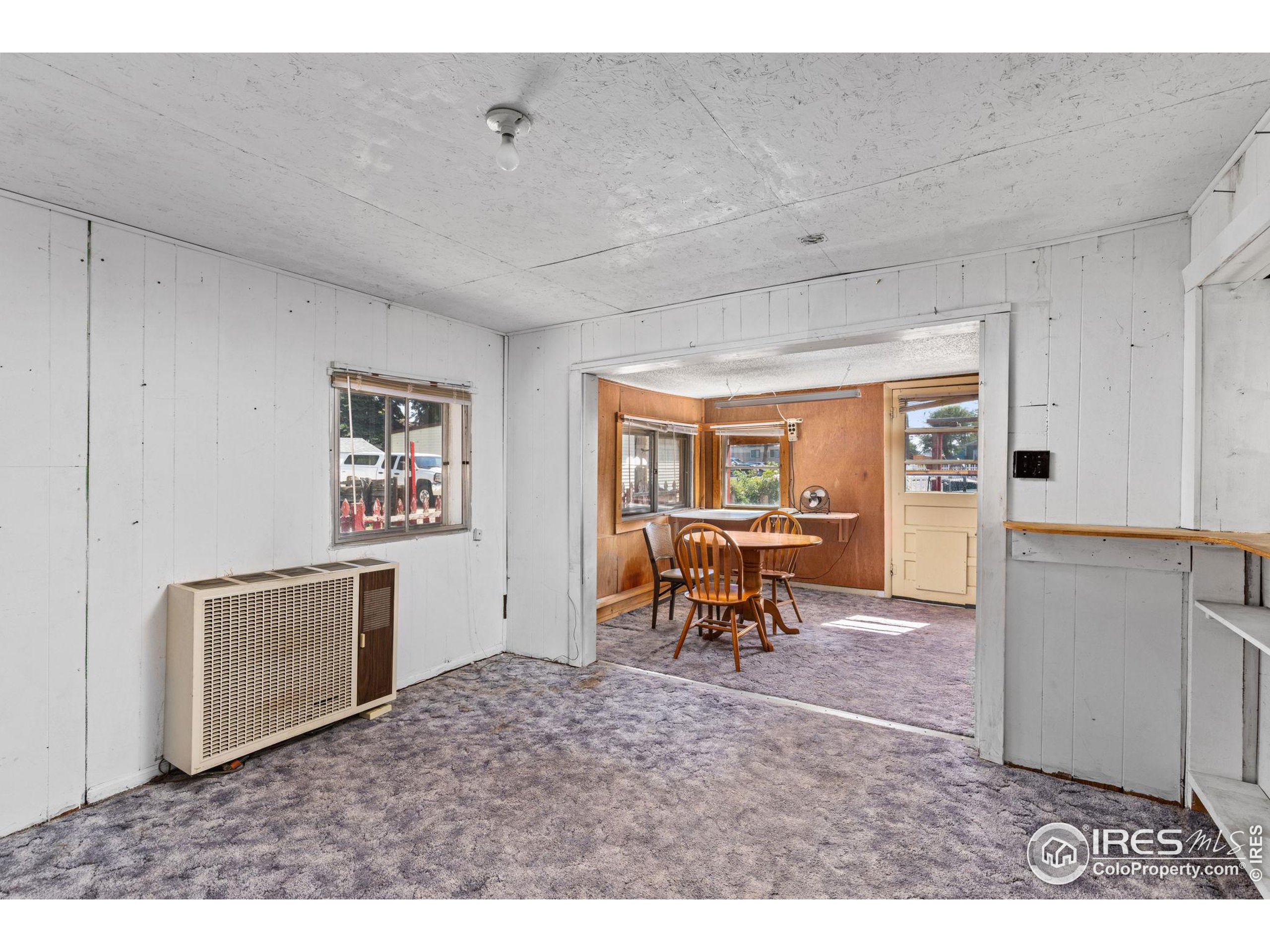 120 Jordan Pl