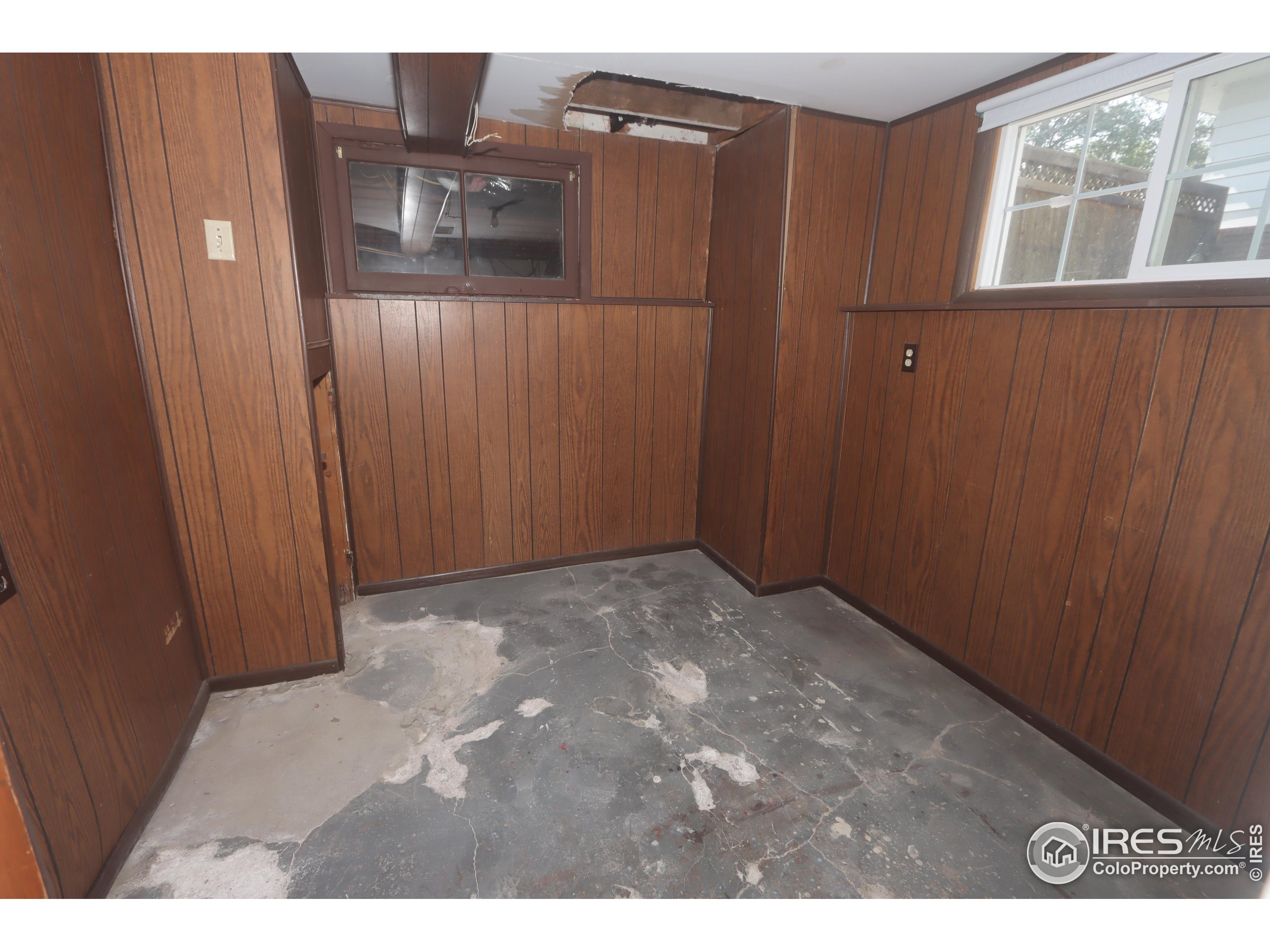 519 Taylor St