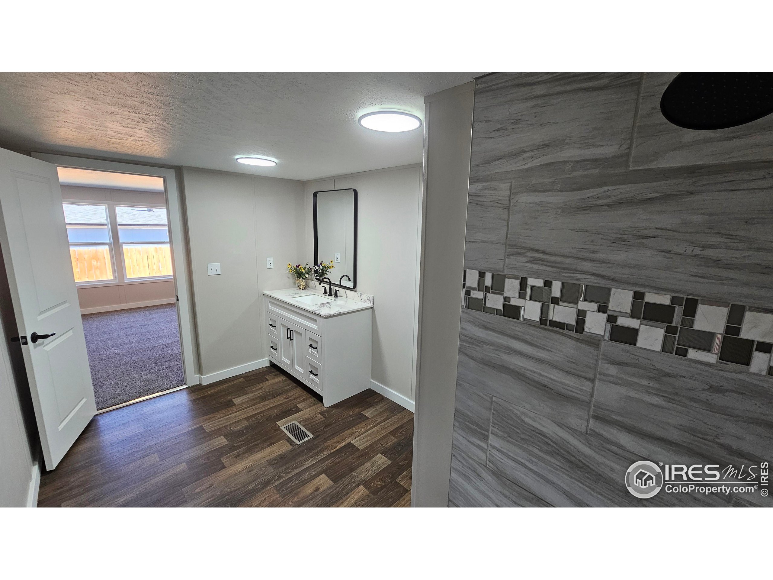 204 Linden Dr