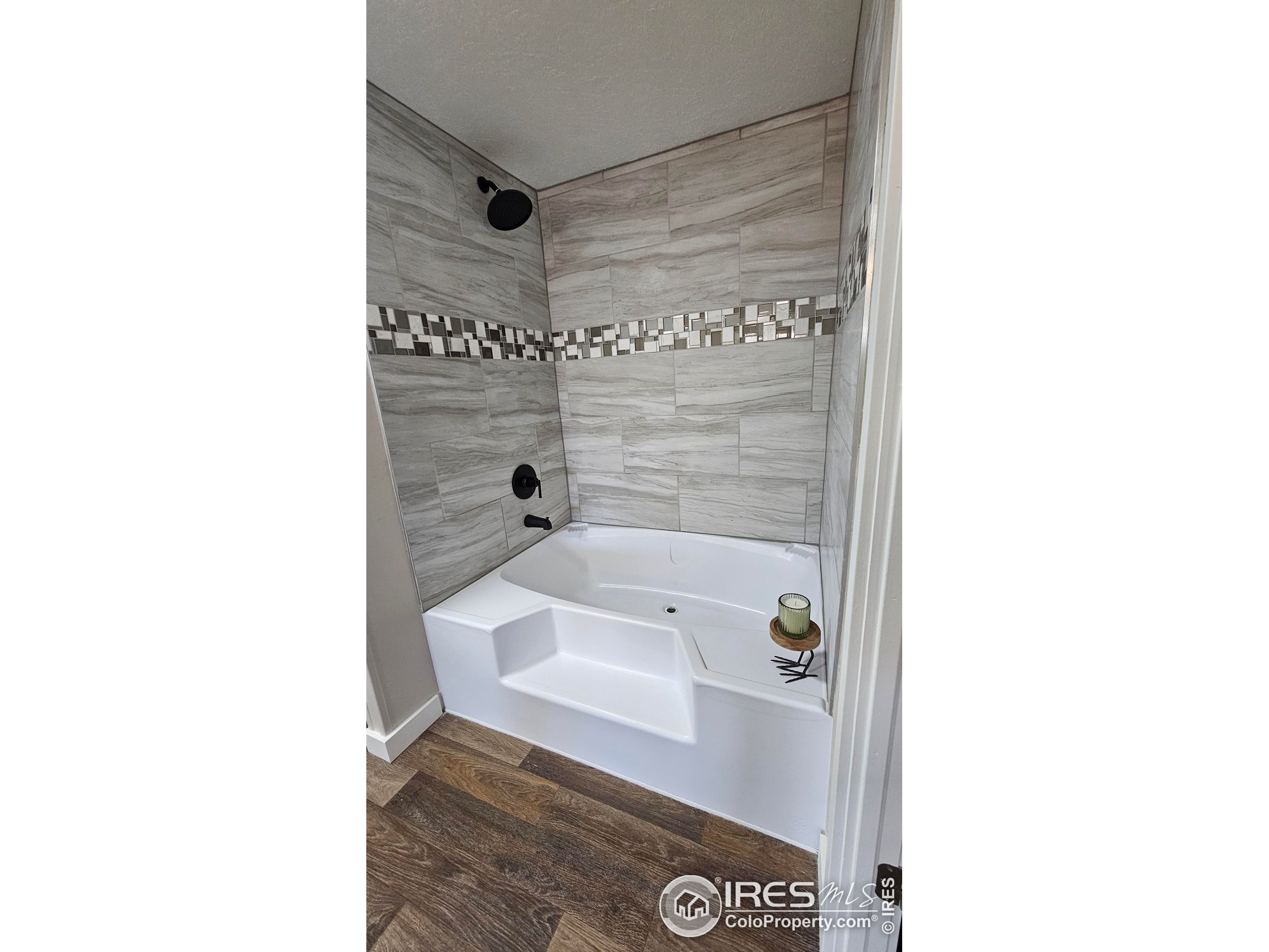 204 Linden Dr