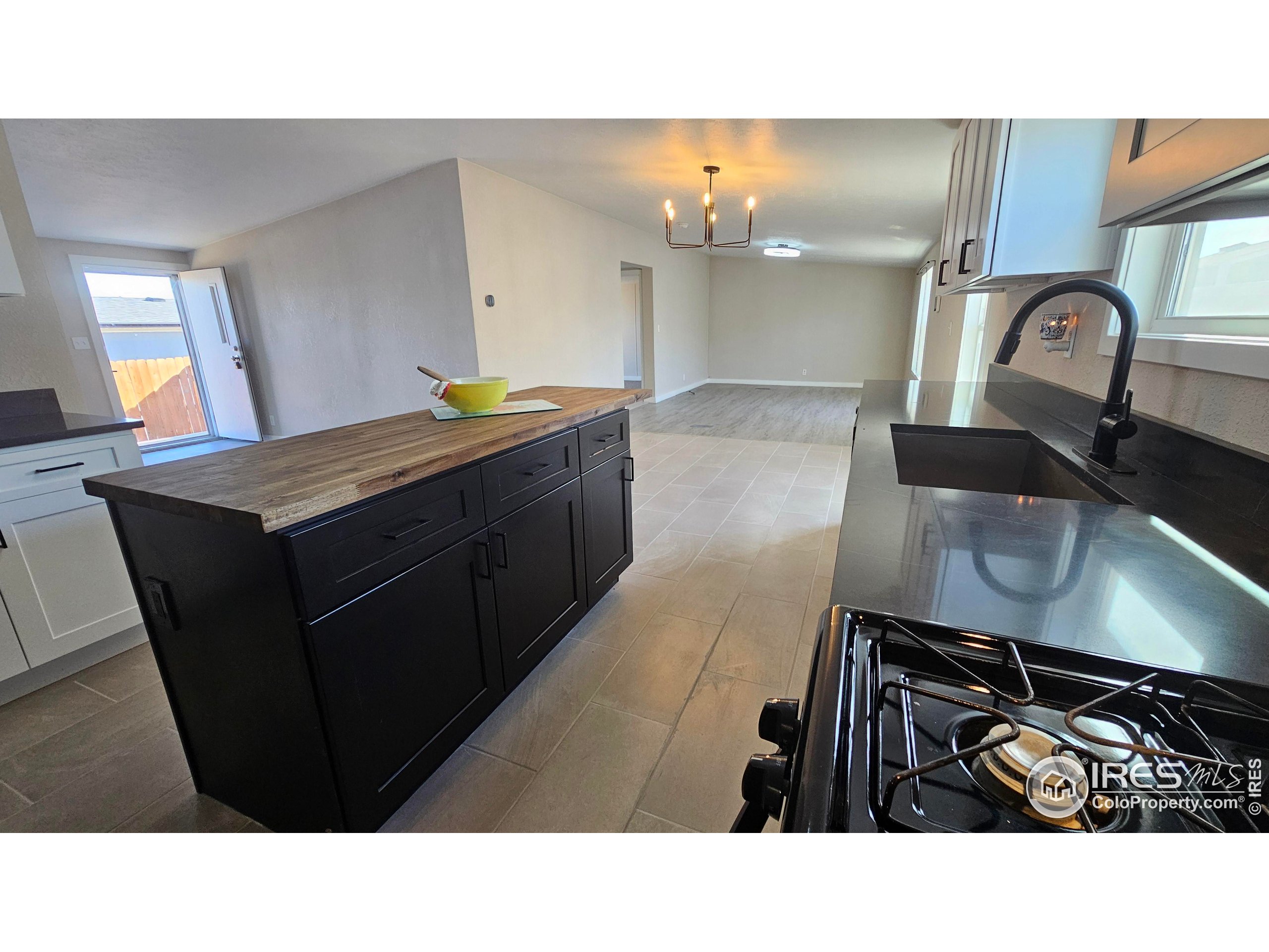 204 Linden Dr