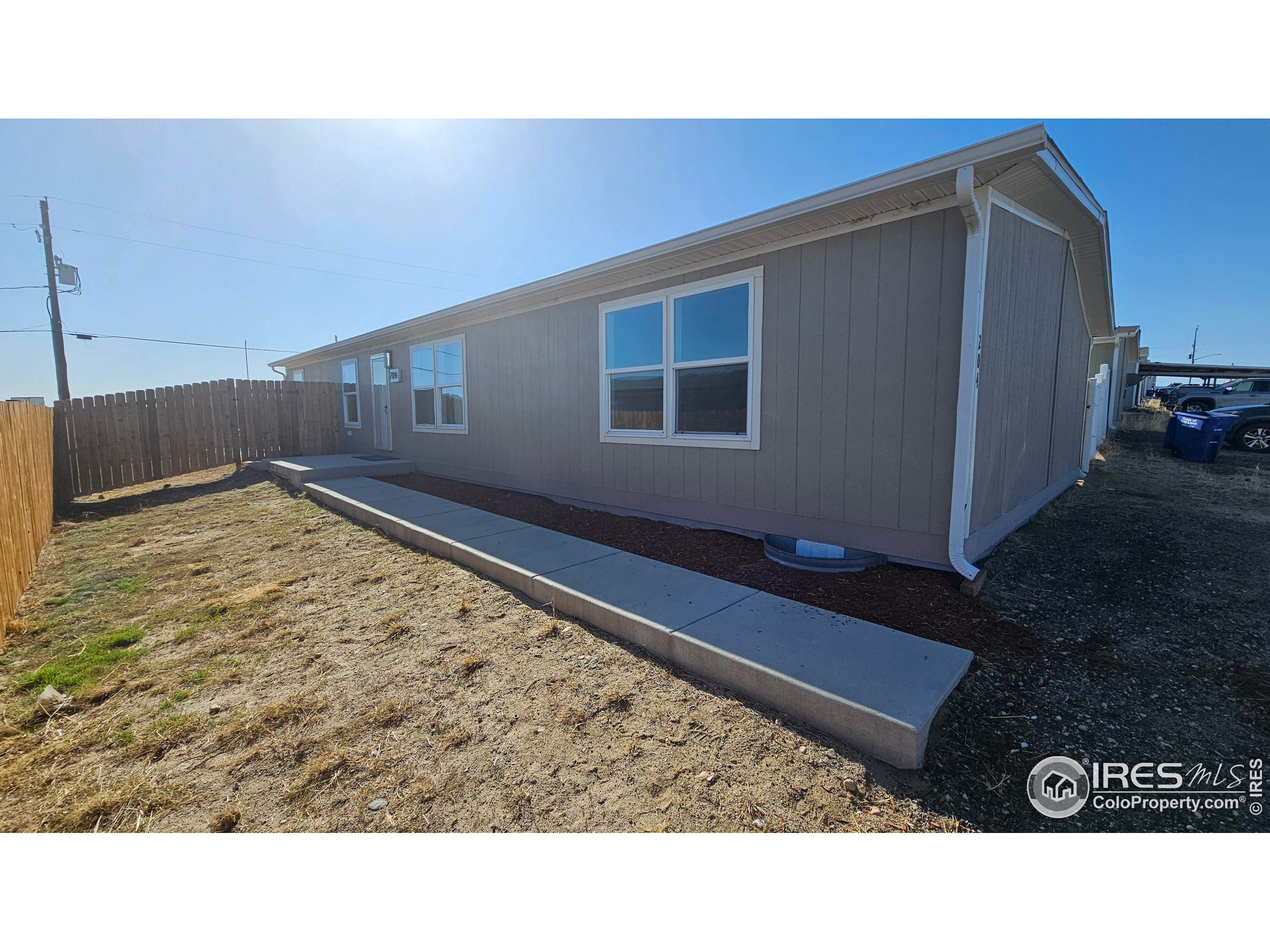 204 Linden Dr