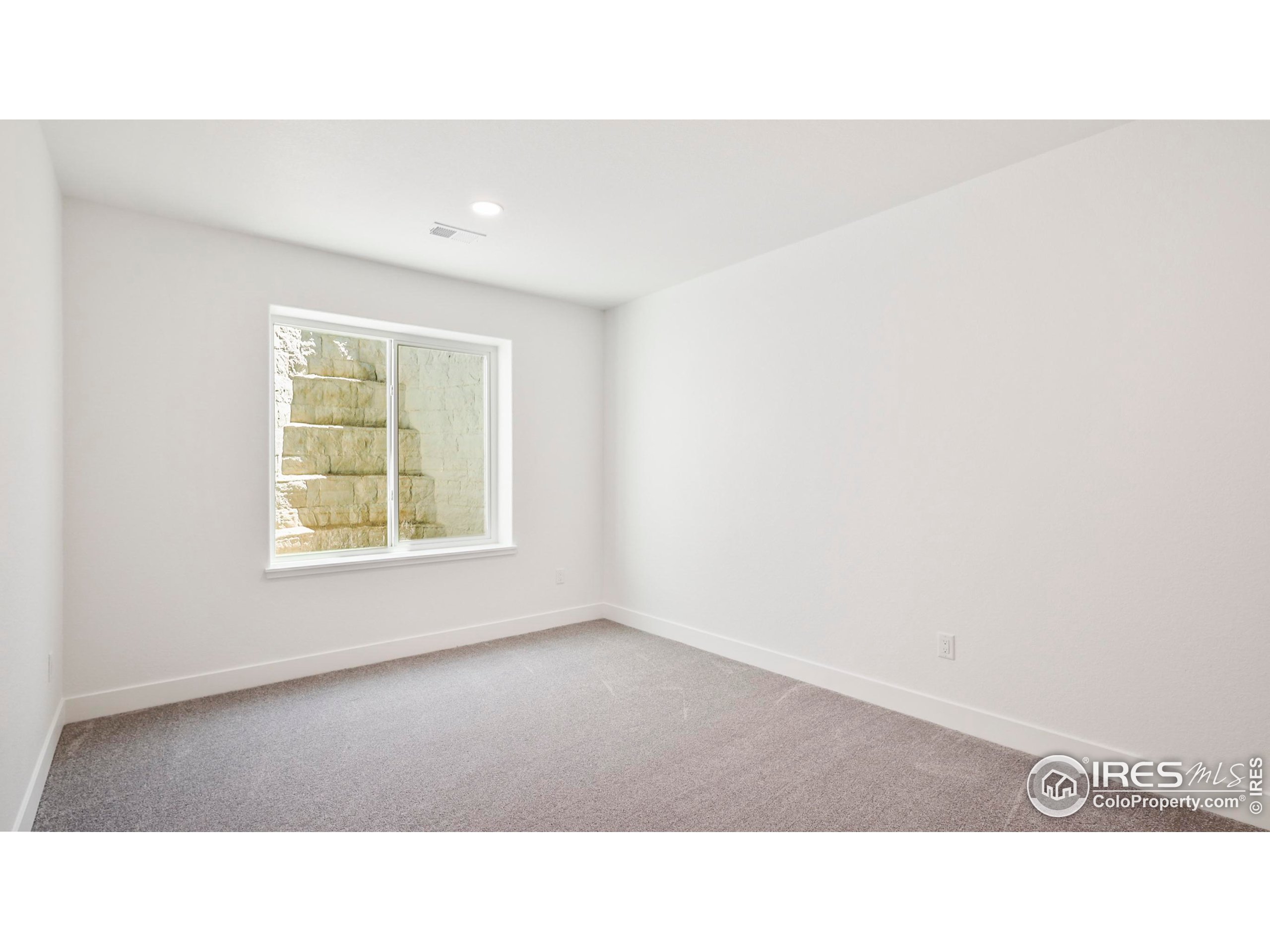 448 Cache Ave
