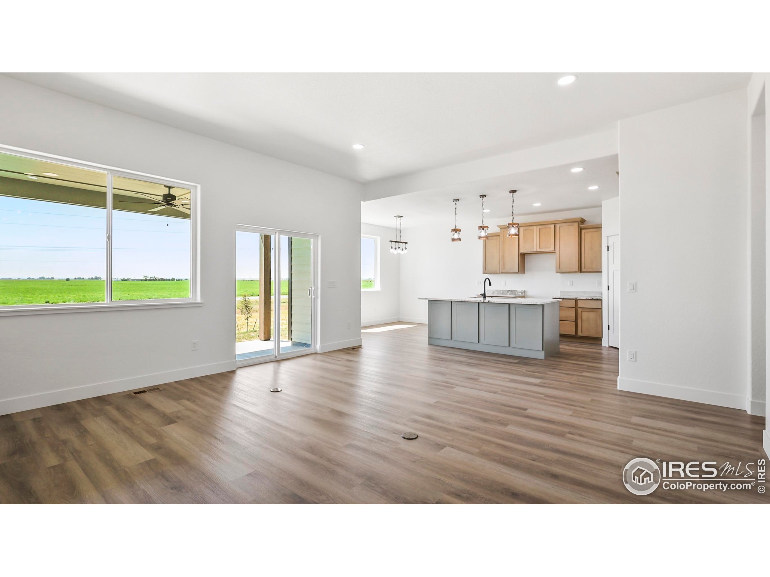 448 Cache Ave