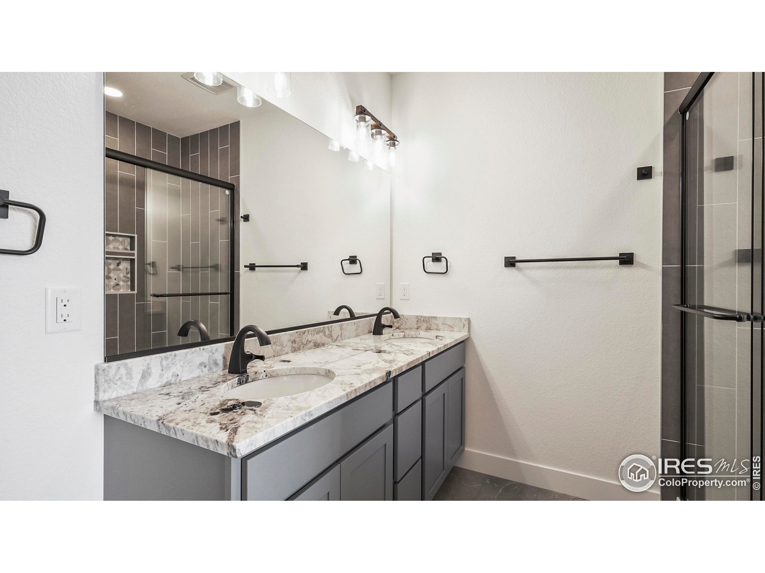 448 Cache Ave