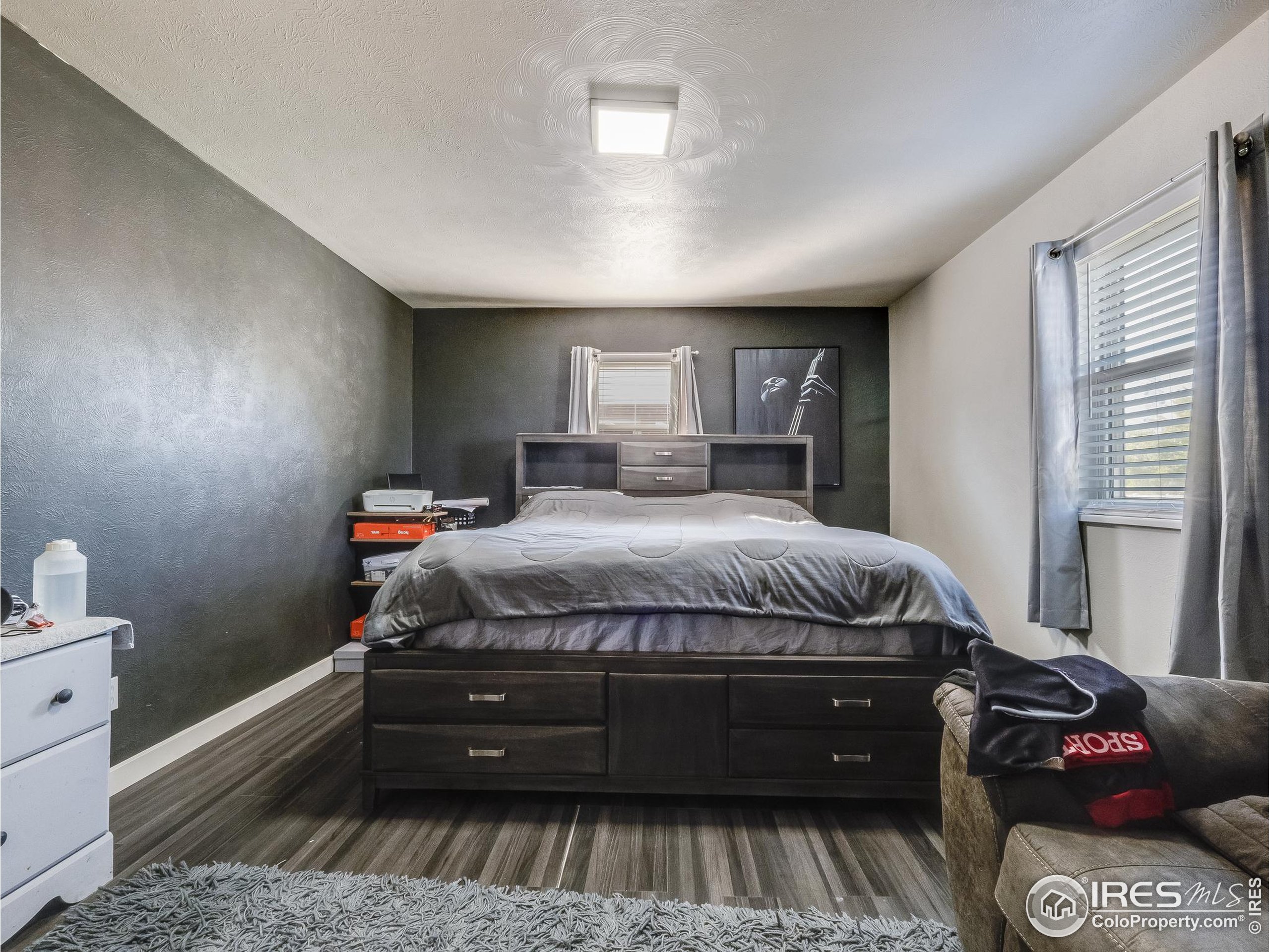 631 Aurora St