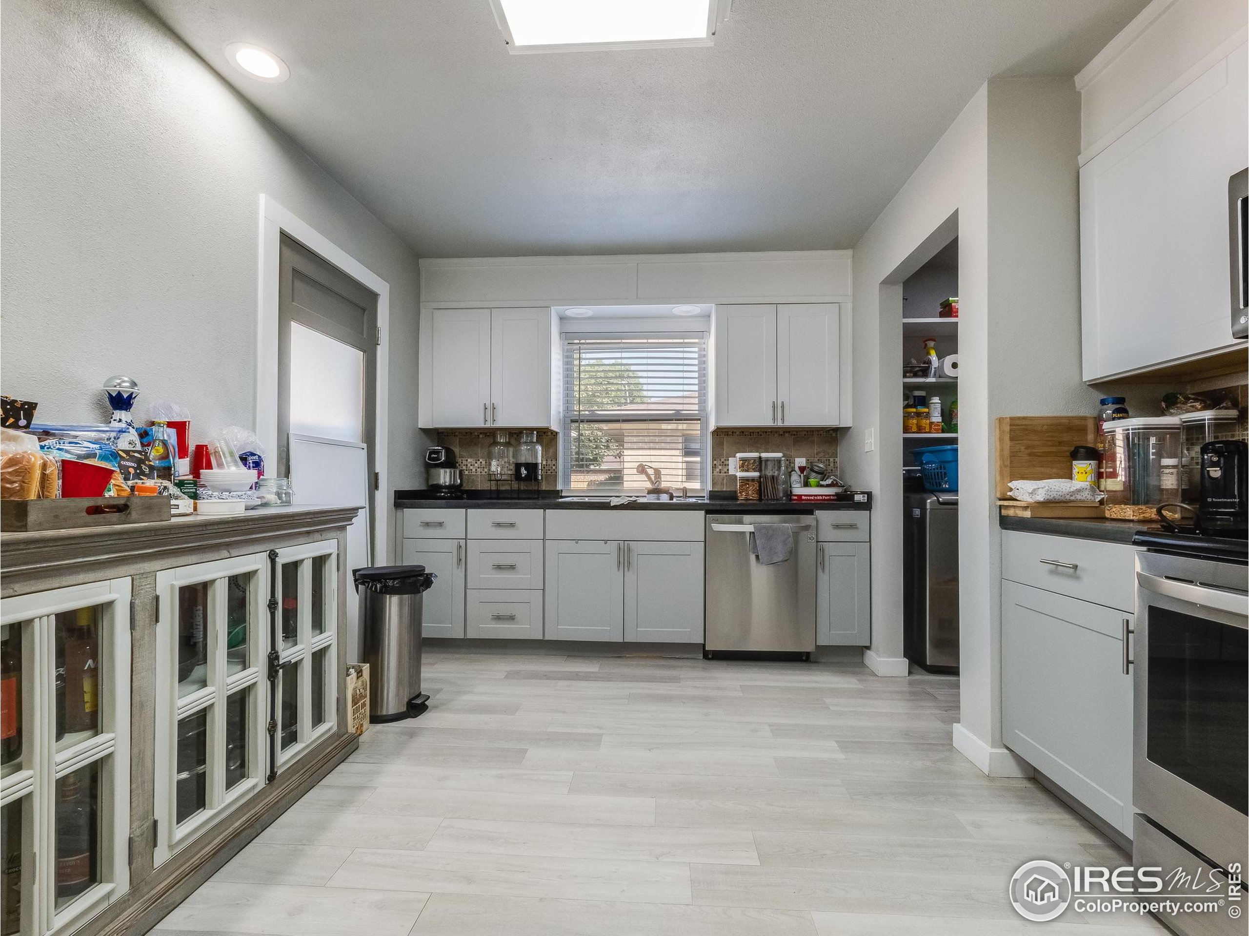 631 Aurora St