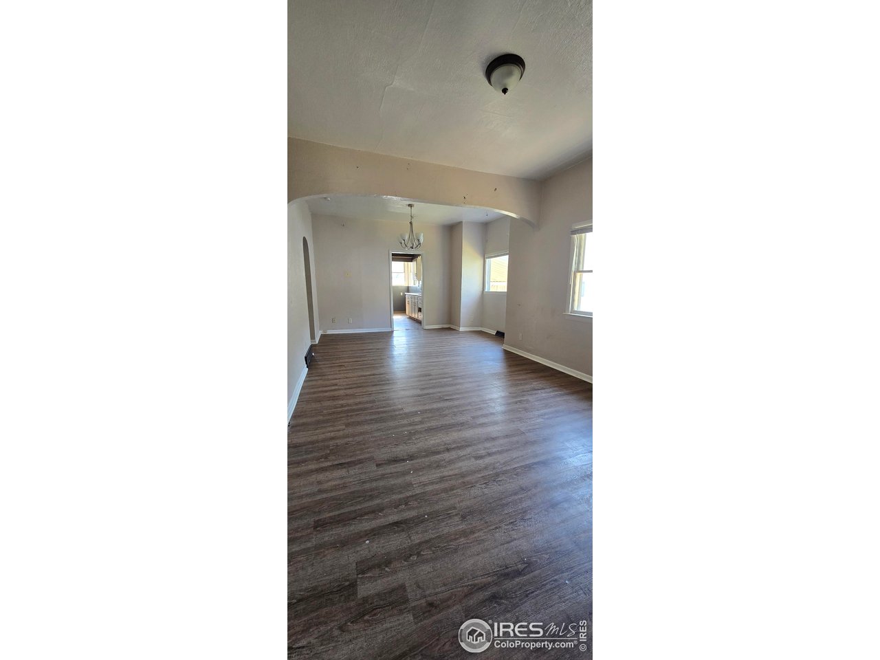 306 Euclid St