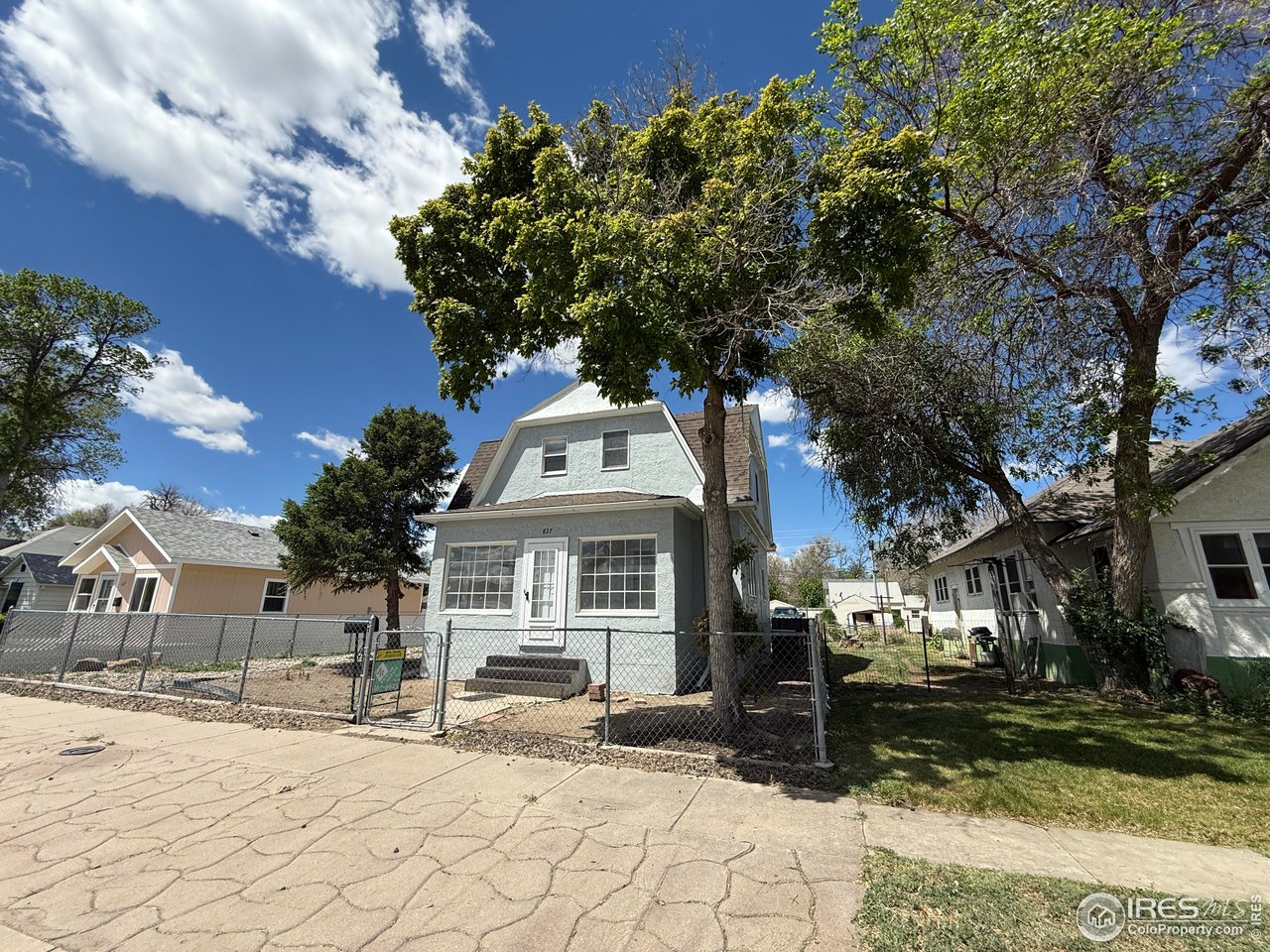827 Prospect St