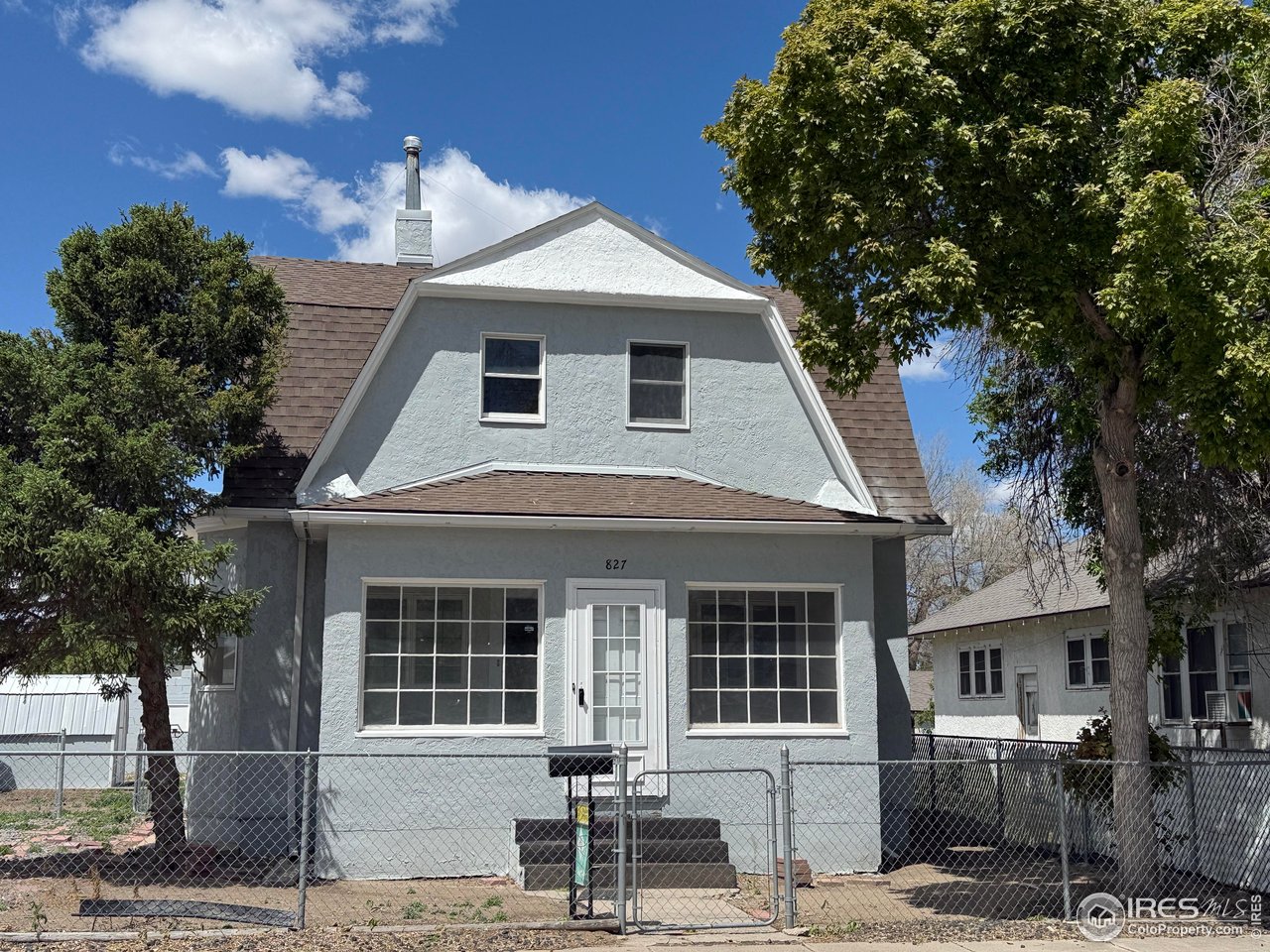 827 Prospect St