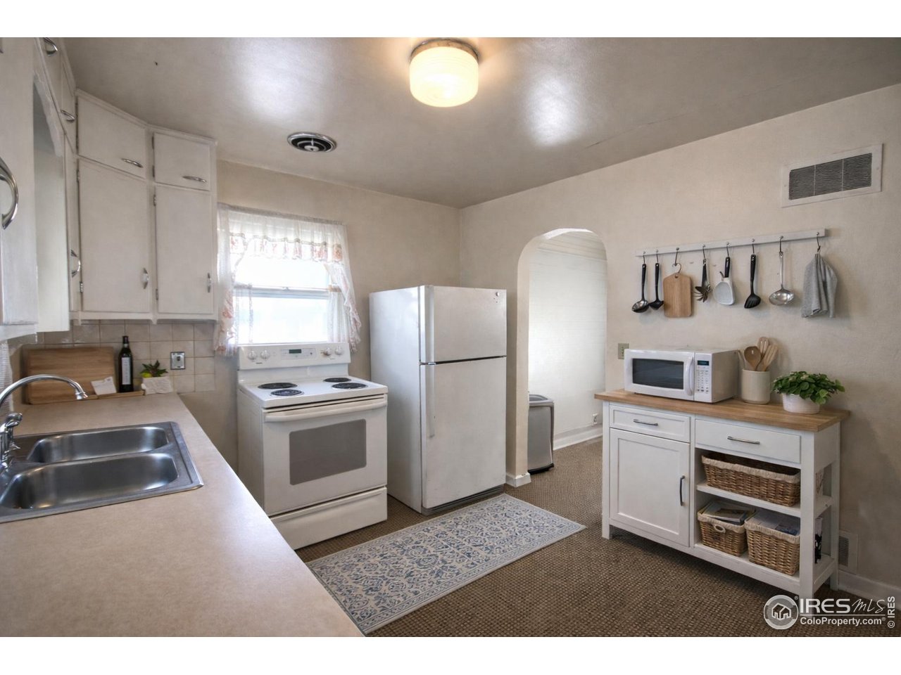 214 Ray St