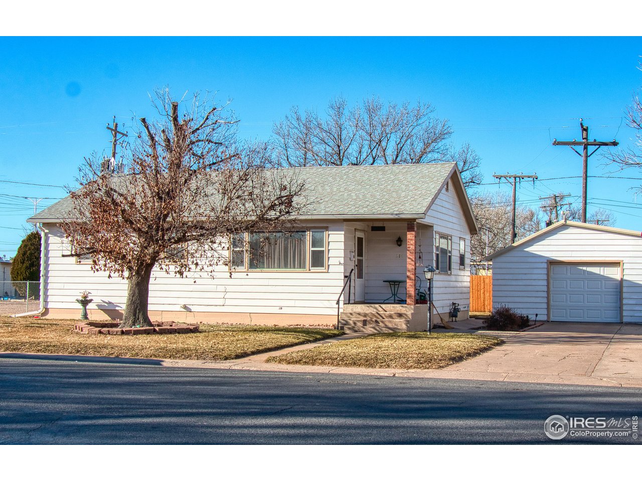 214 Ray St