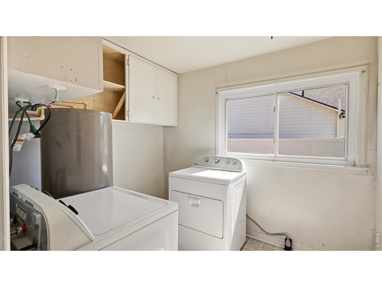 305 Hospital Rd