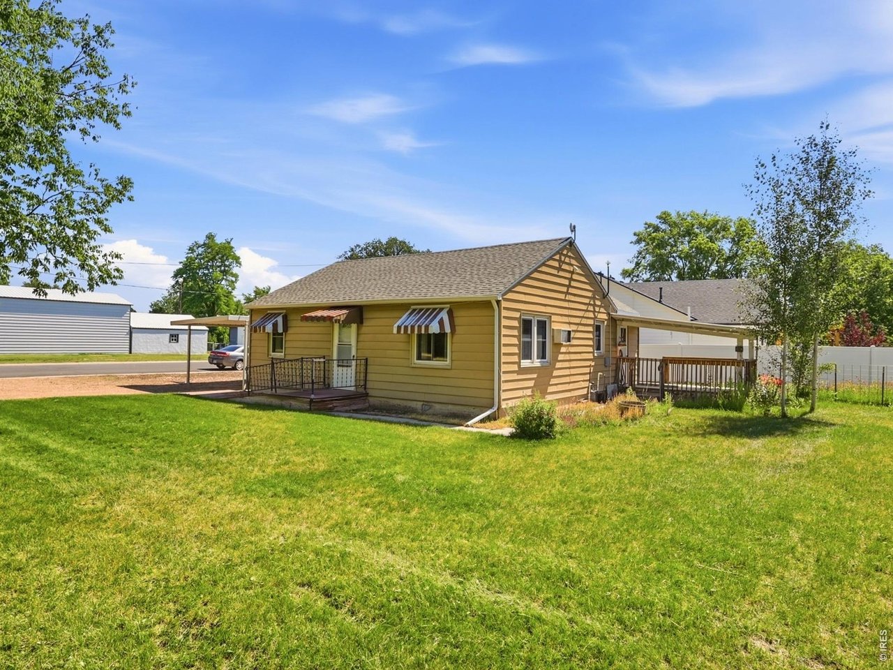 305 Hospital Rd