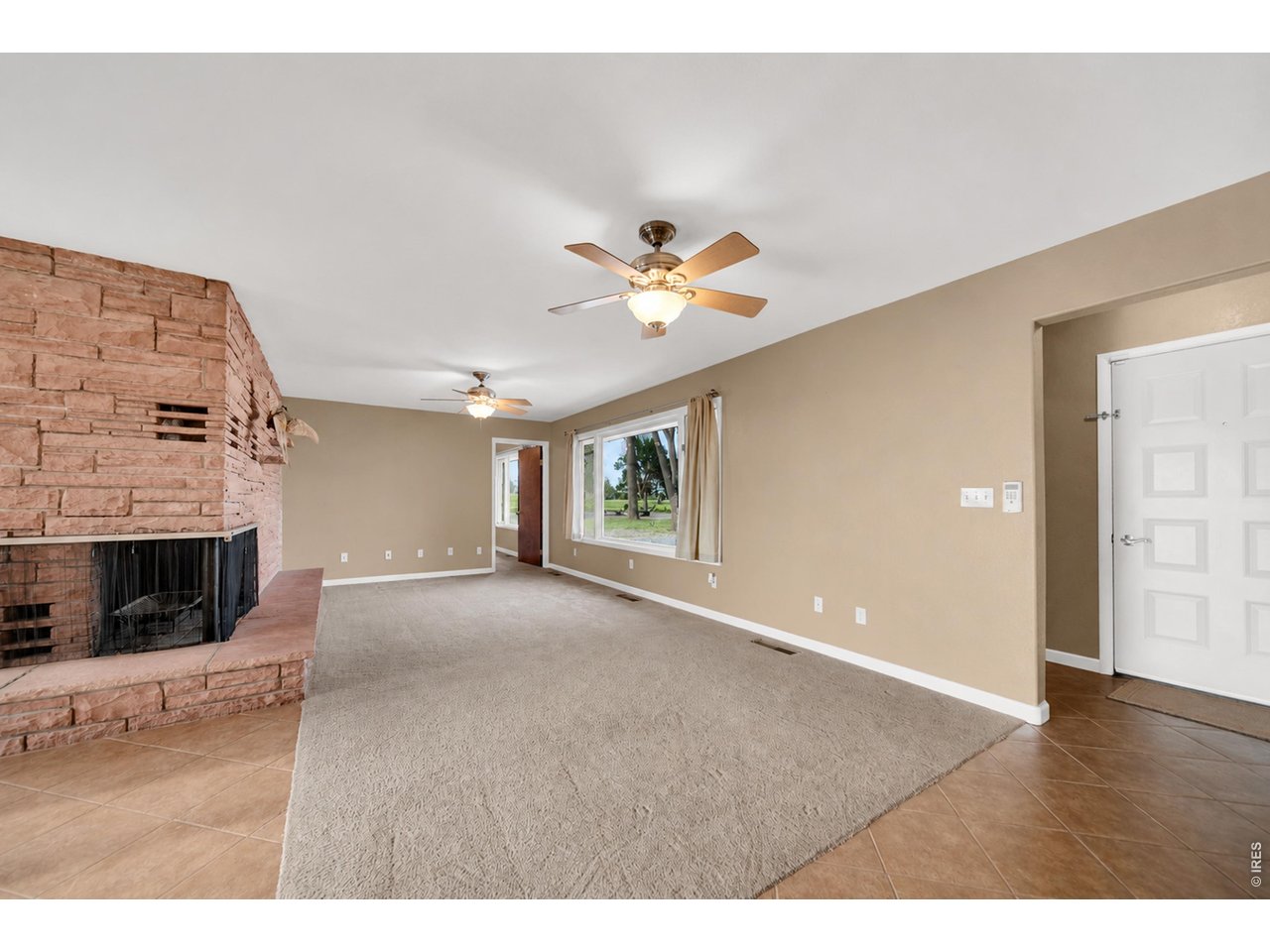 365 S Cedar Ave