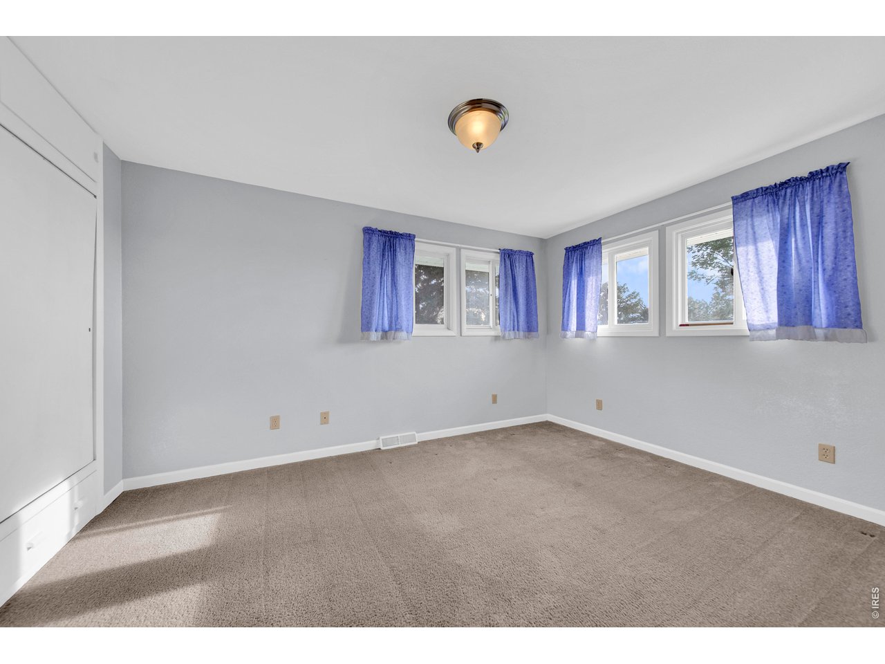 365 S Cedar Ave