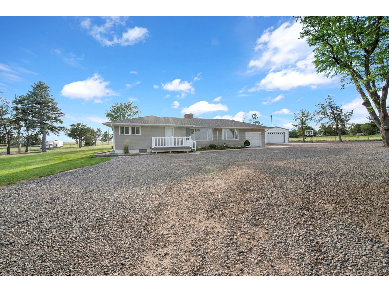 365 S Cedar Ave