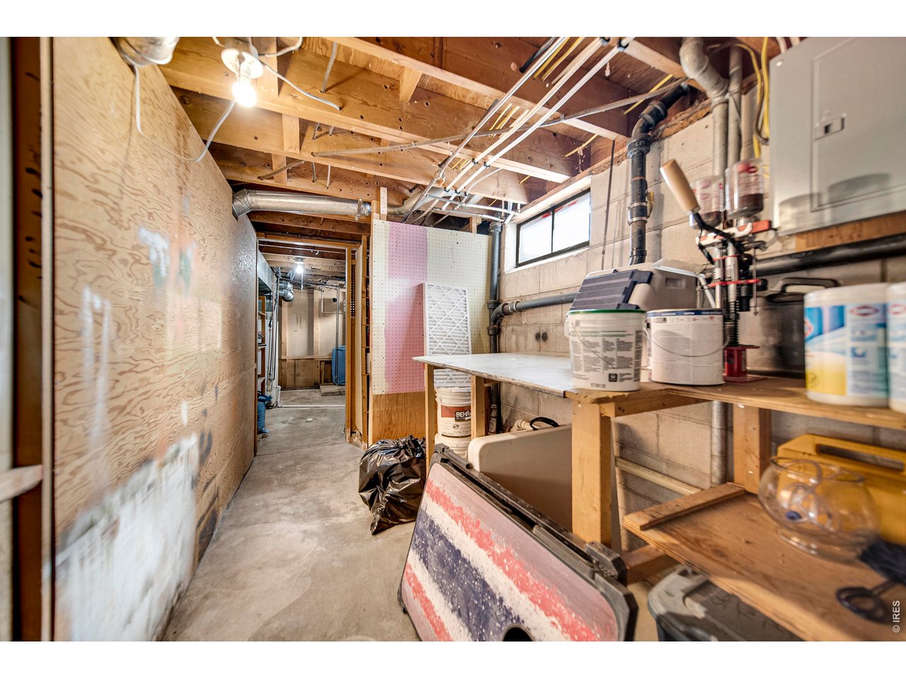 365 S Cedar Ave