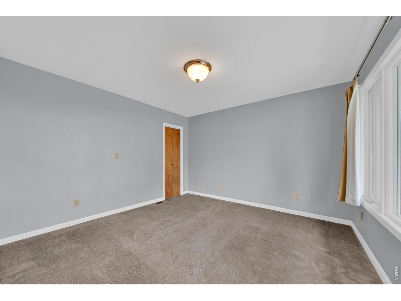 365 S Cedar Ave
