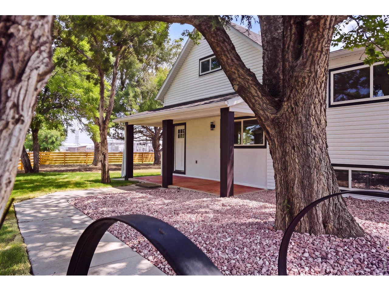 17422 Highway 71
