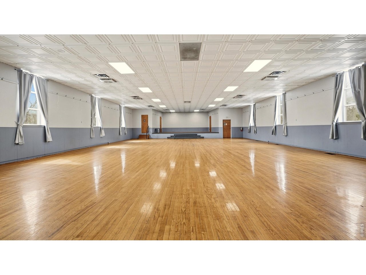 204 W Beaver Ave