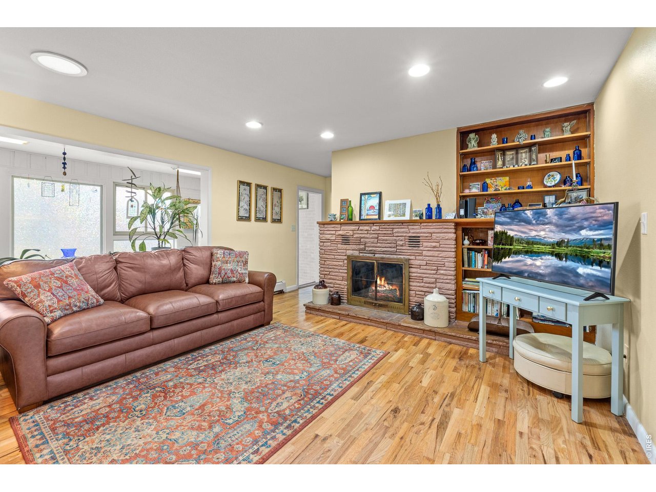 33 McDonald Ave