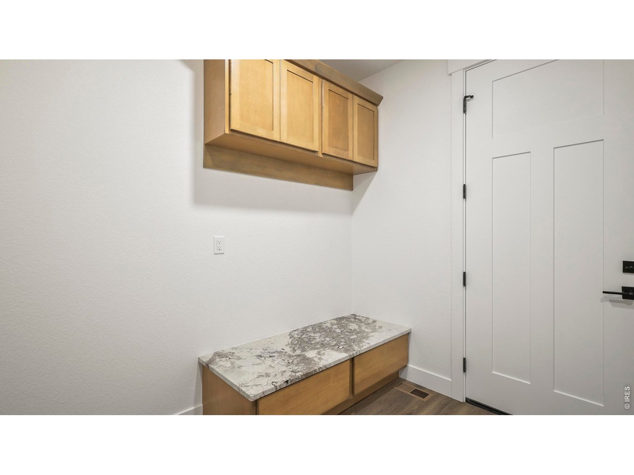 448 Cache Ave