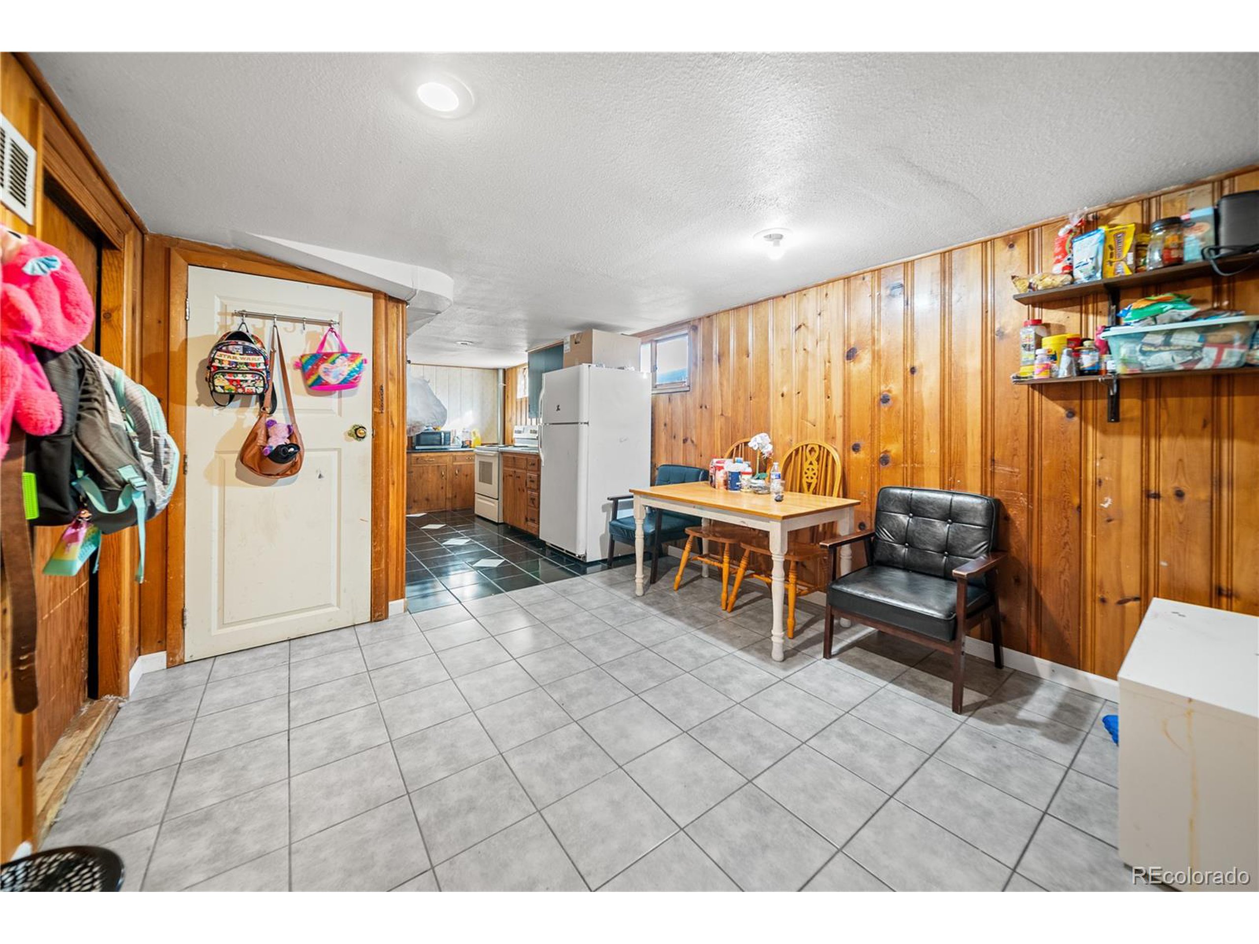 214 E 7th Ave