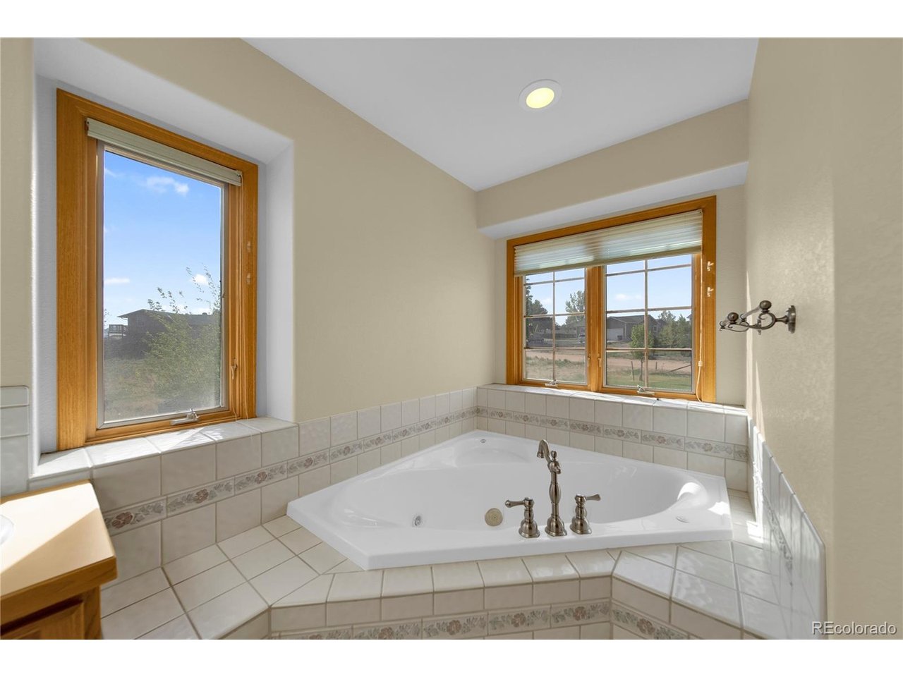 74 Bachar Dr