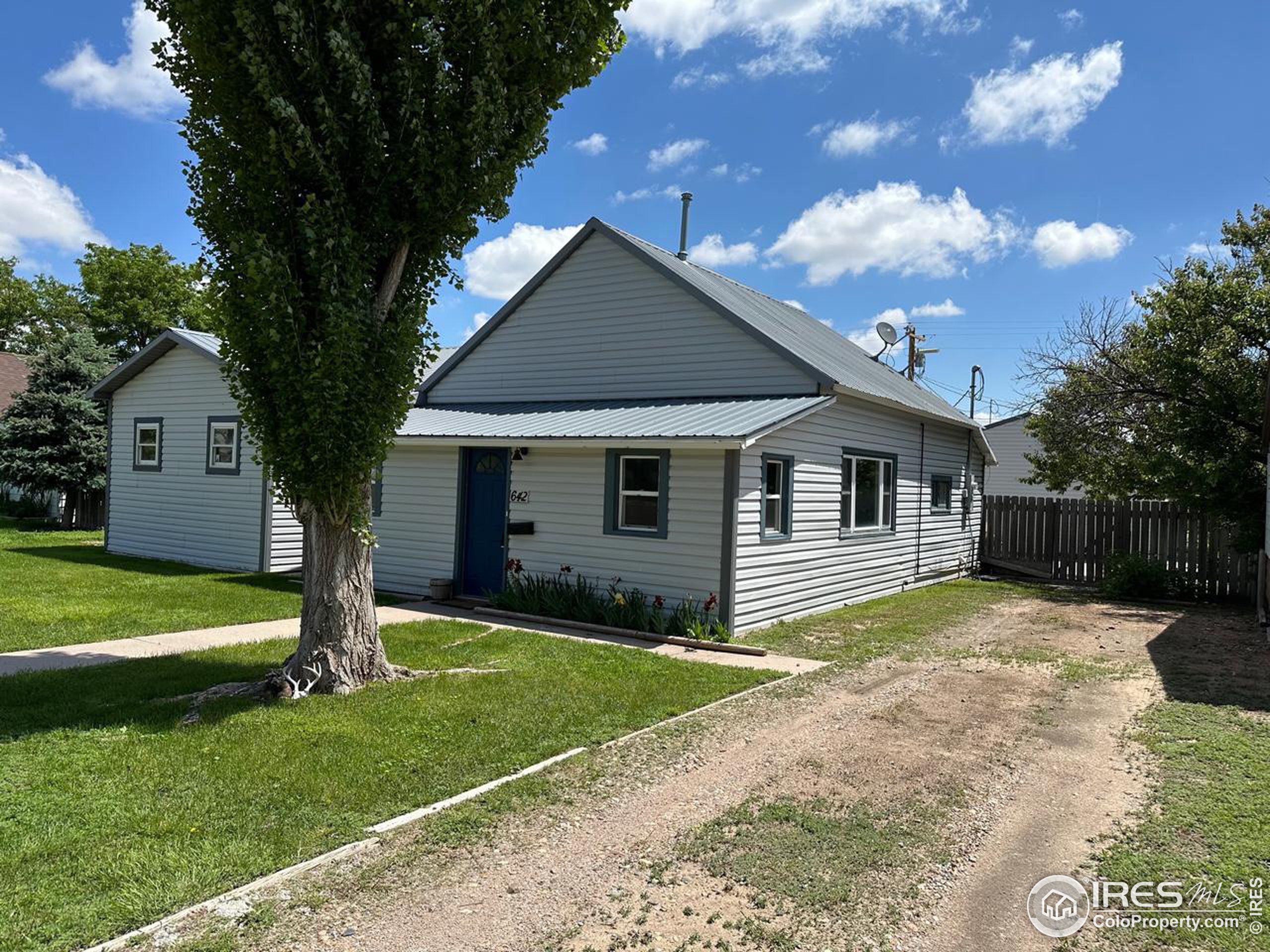 642 Birch Ave