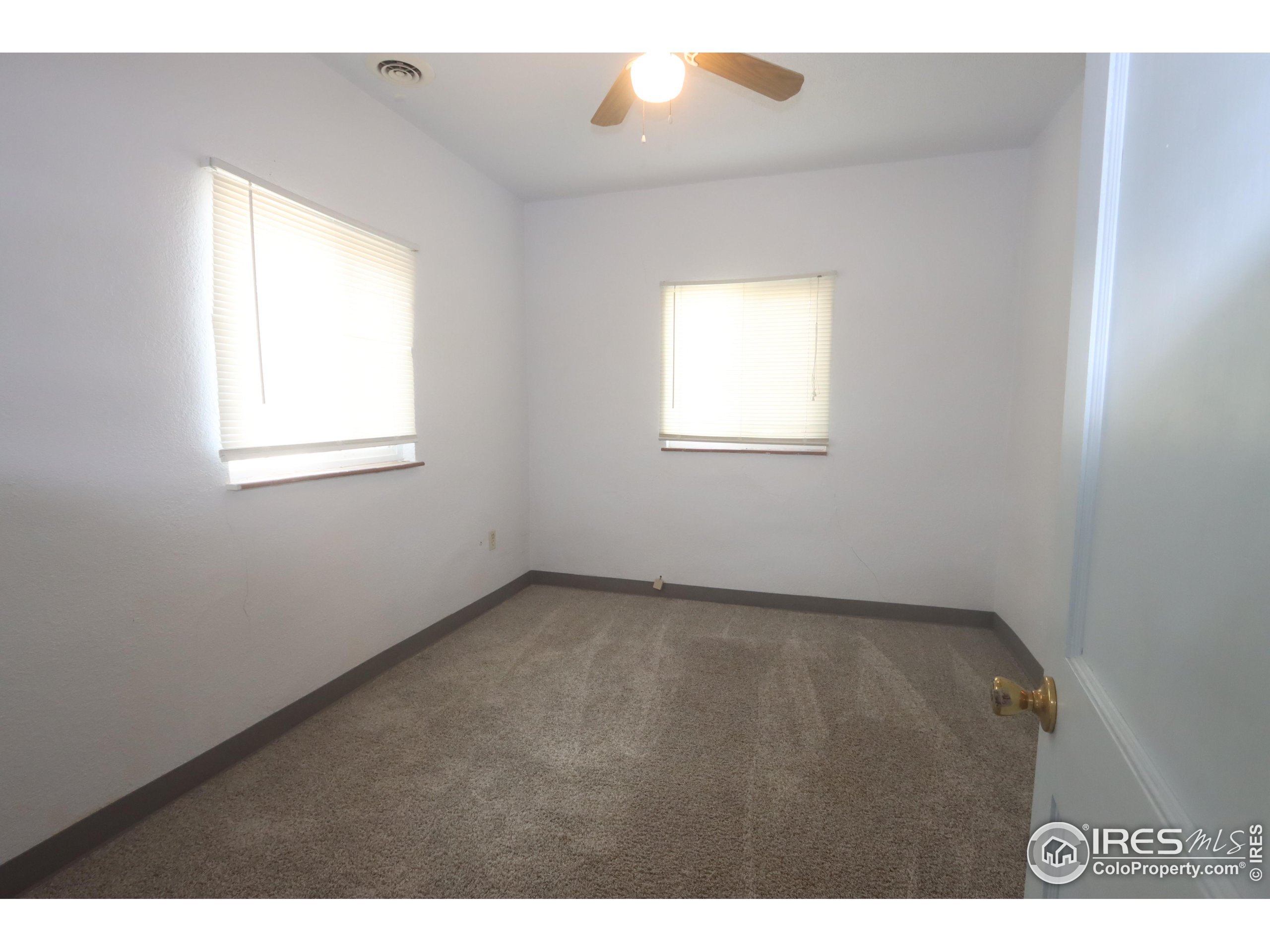 722 Cedar Ave