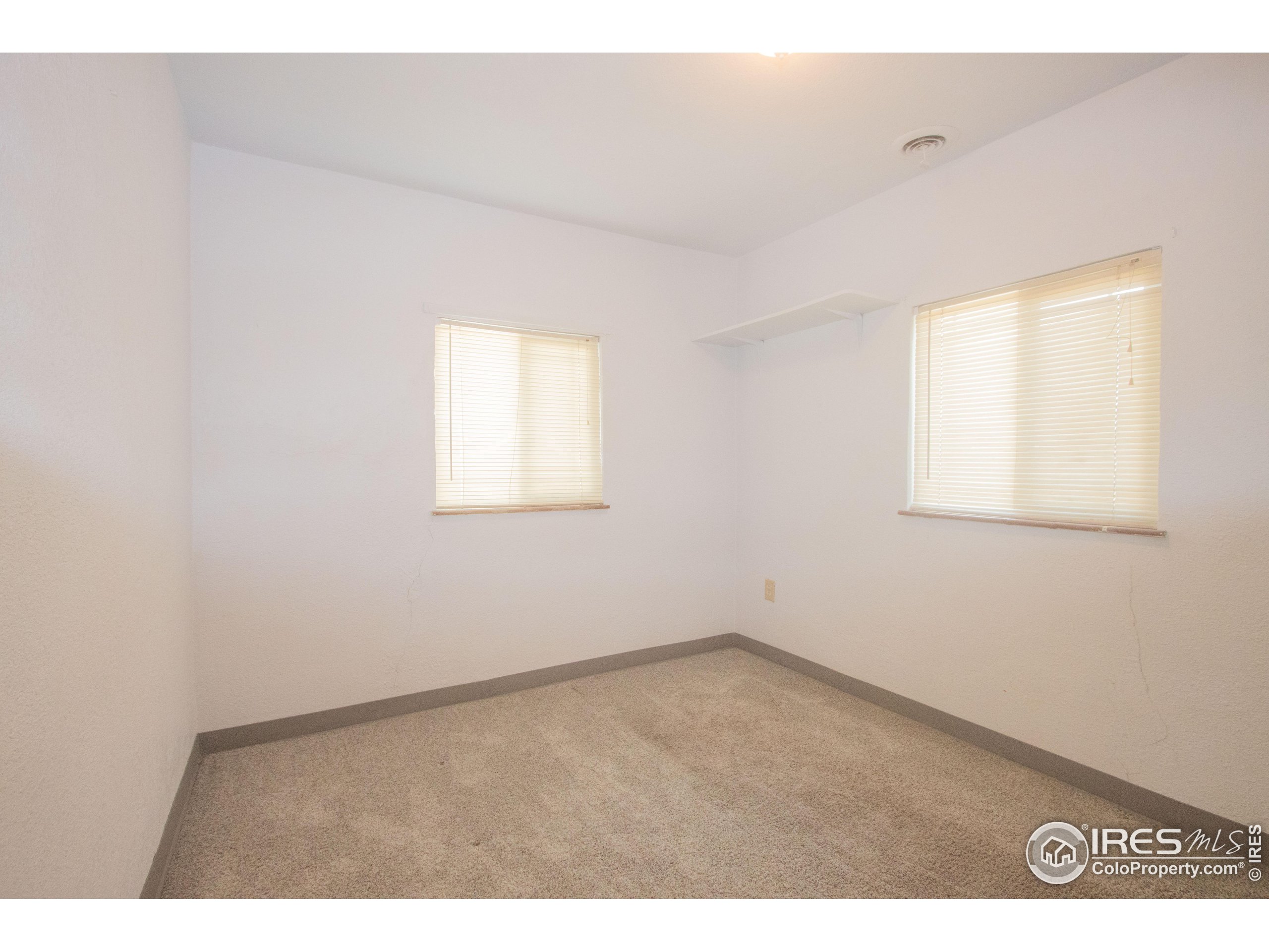 722 Cedar Ave